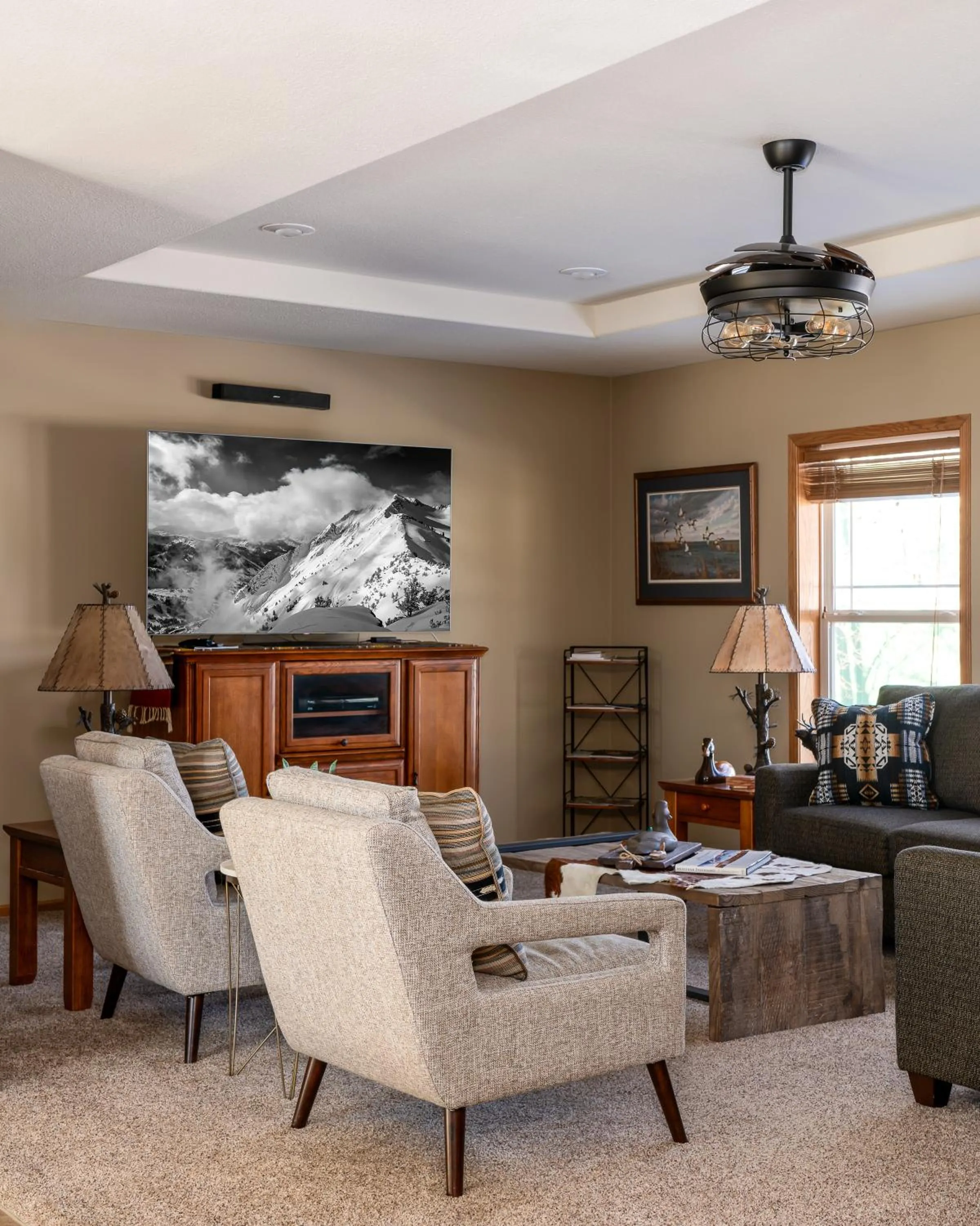 Mountain View Home on 2 Acres