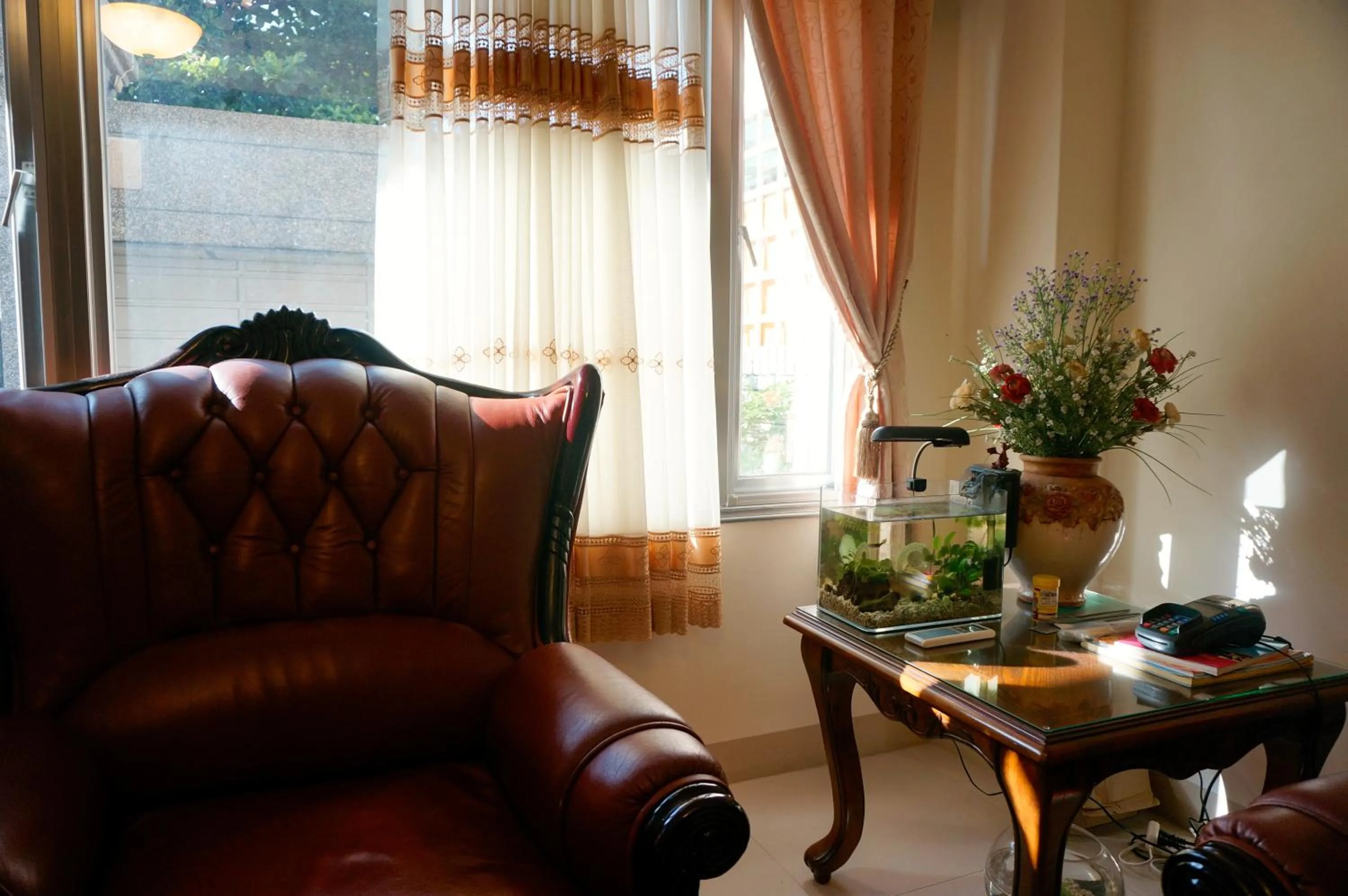 Communal lounge/ TV room in Hope & Sea Homestay