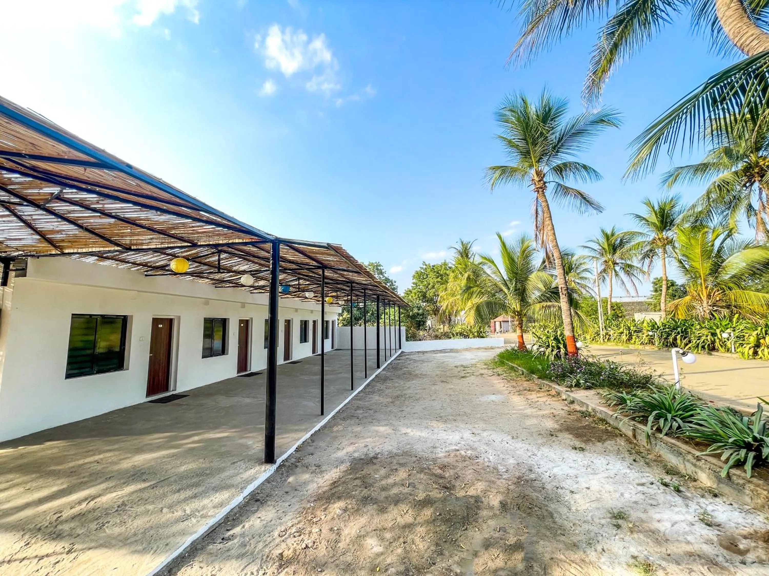 Property building in Stay Guru Resort Farm Villa