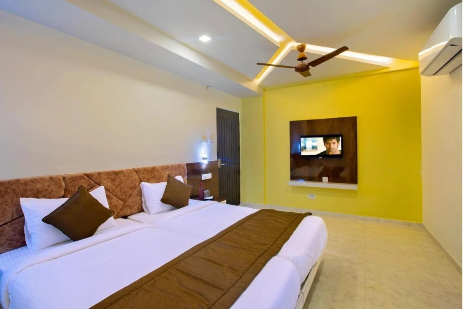 Bedroom, Bed in IVY RESIDENCY