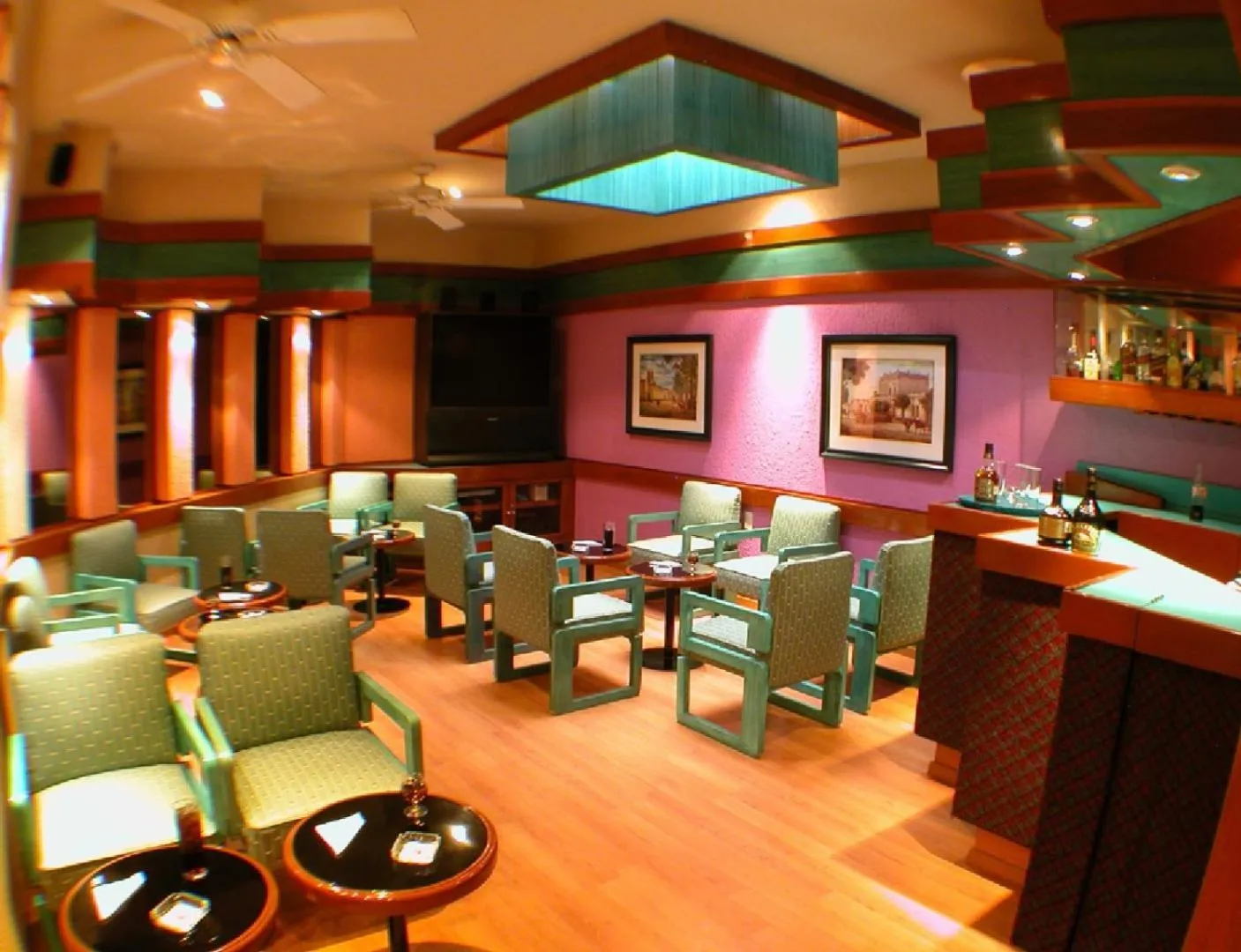 Lounge or bar in Segovia Regency