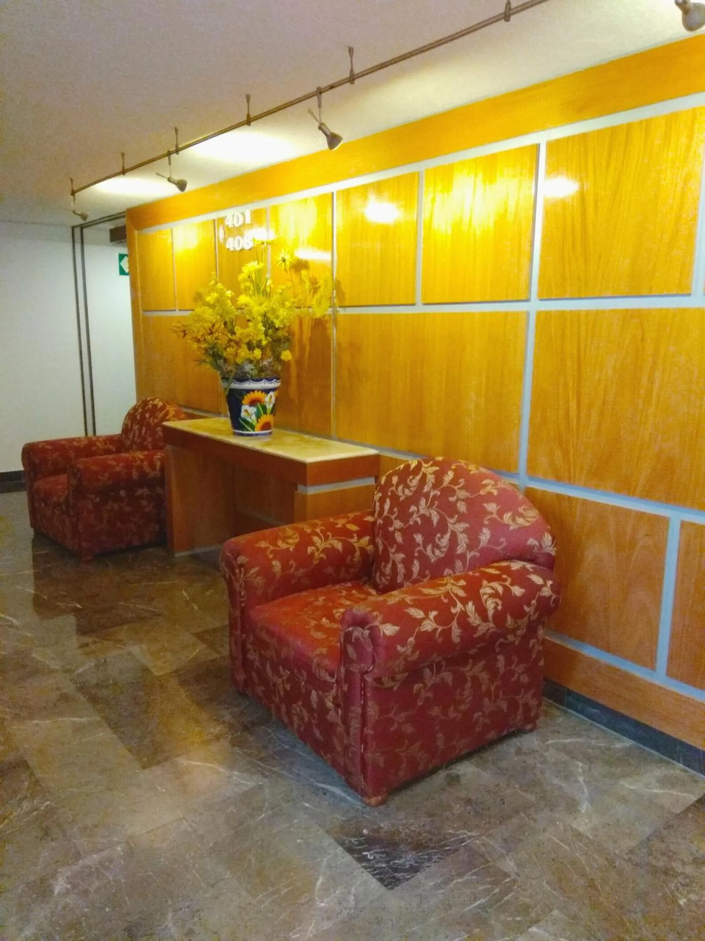 Lobby or reception in Segovia Regency