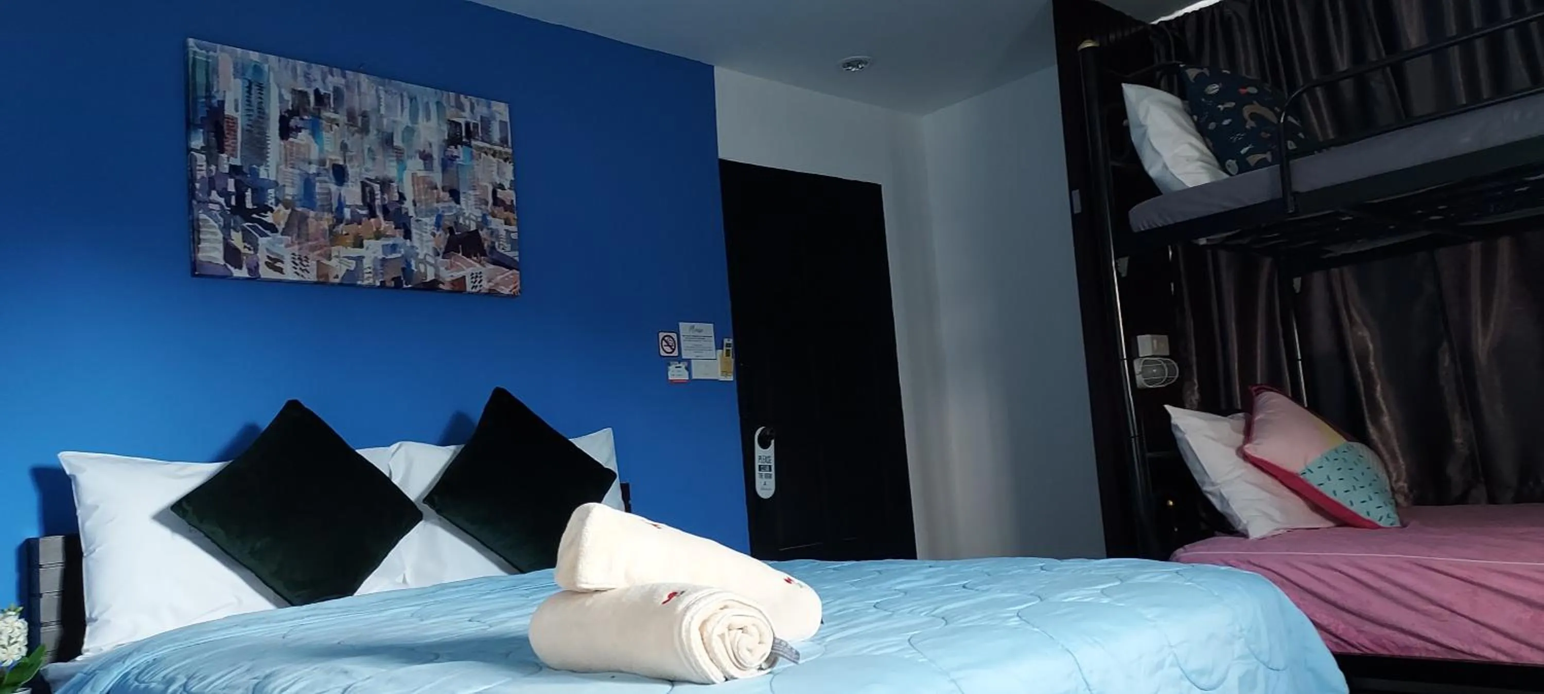 Bedroom, Bed in Hua Hin Paradise Guesthouse