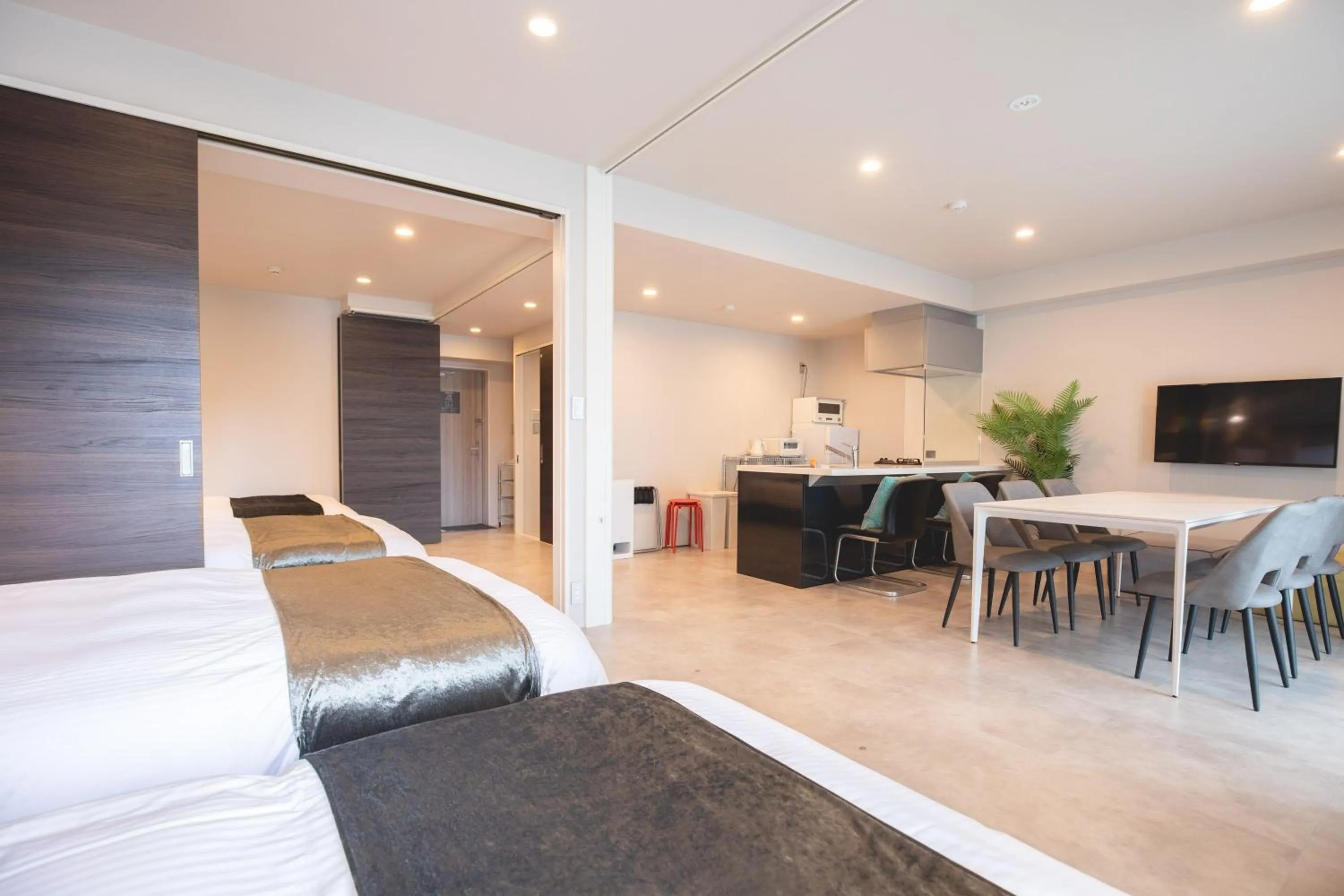 Dining area in HOTEL SO SUMIYOSHi ホテルソウ博多住吉