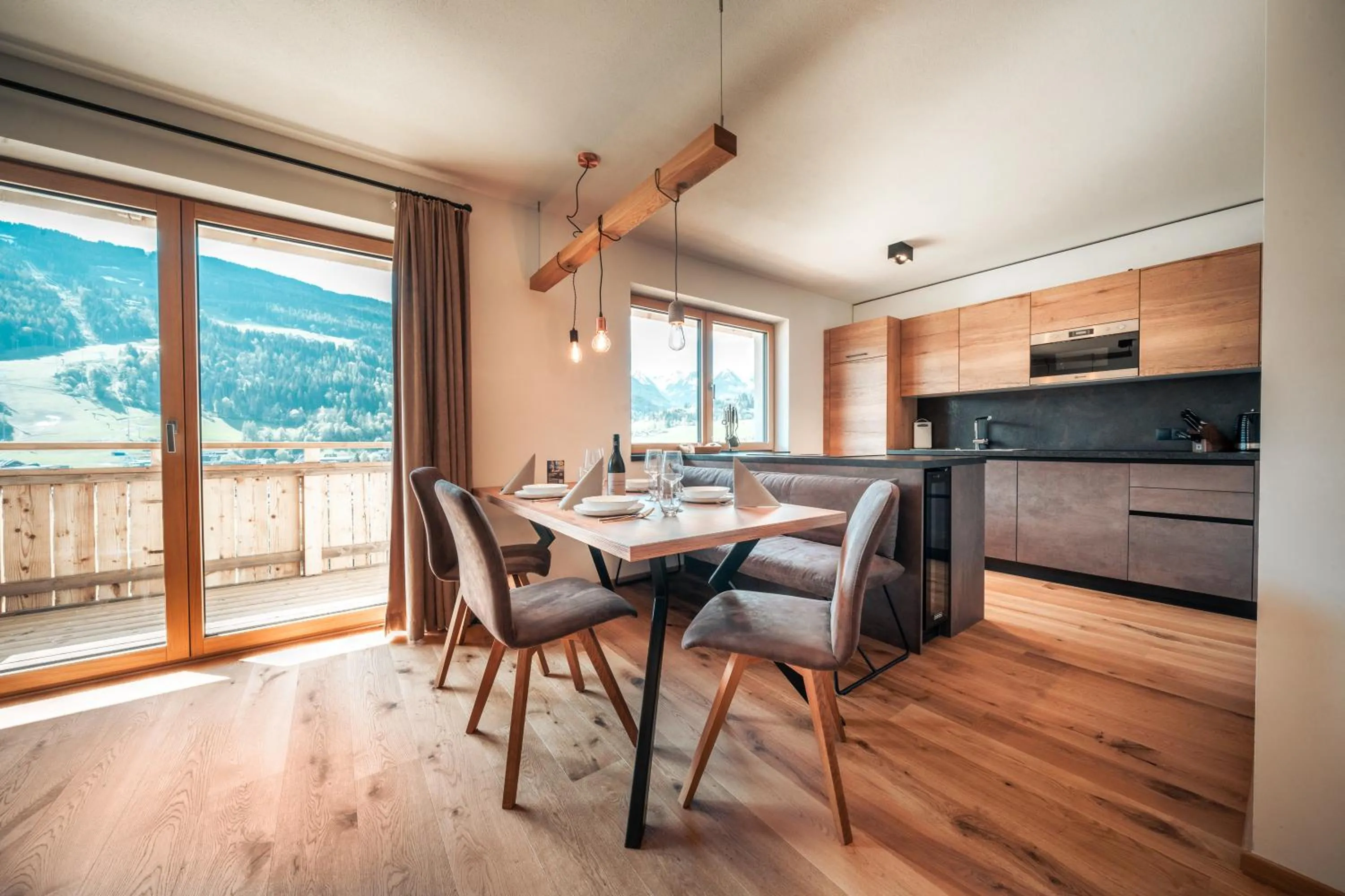 Dining area in Sun Side by Schladming-Appartements