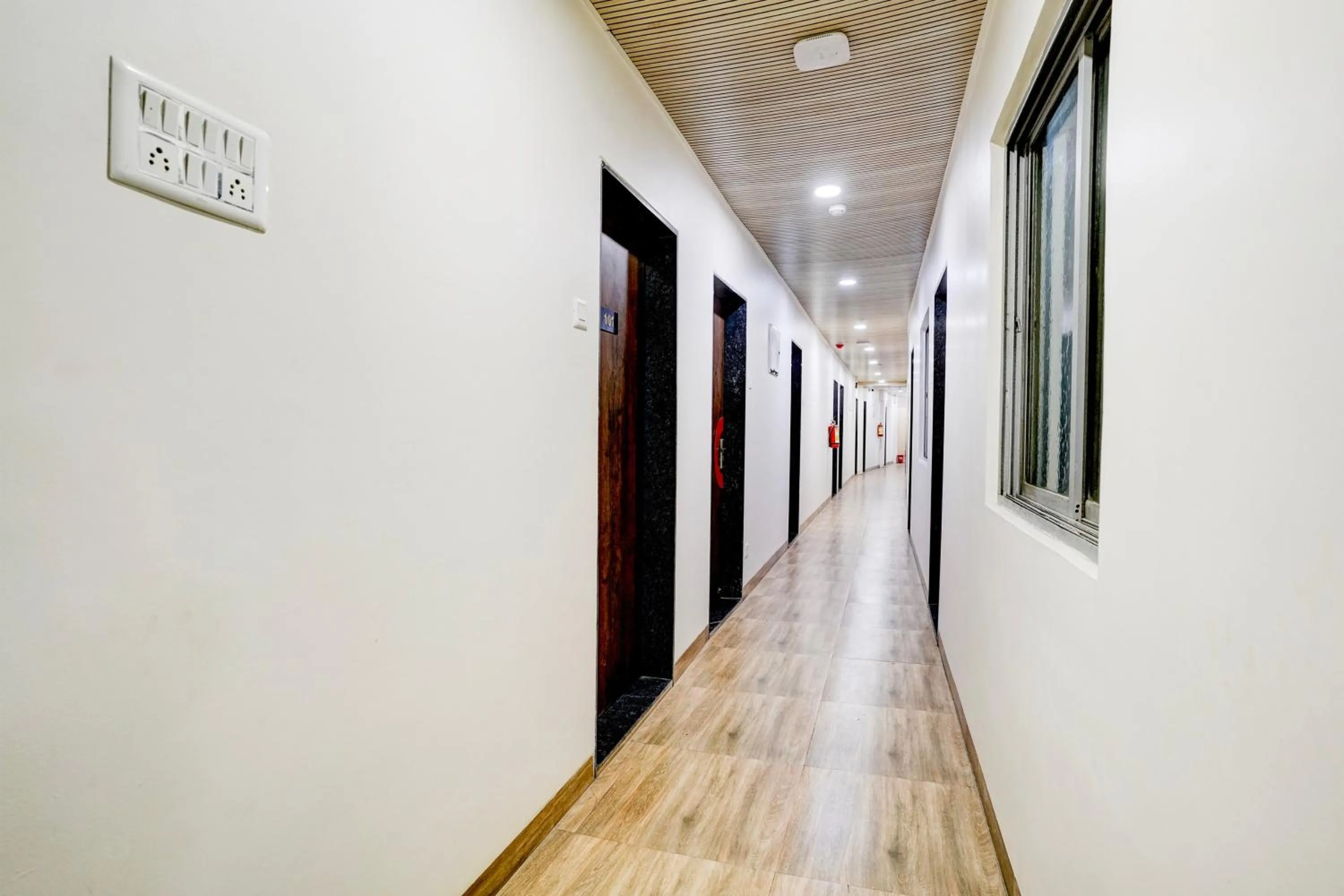 Lobby or reception in Collection O Ulife