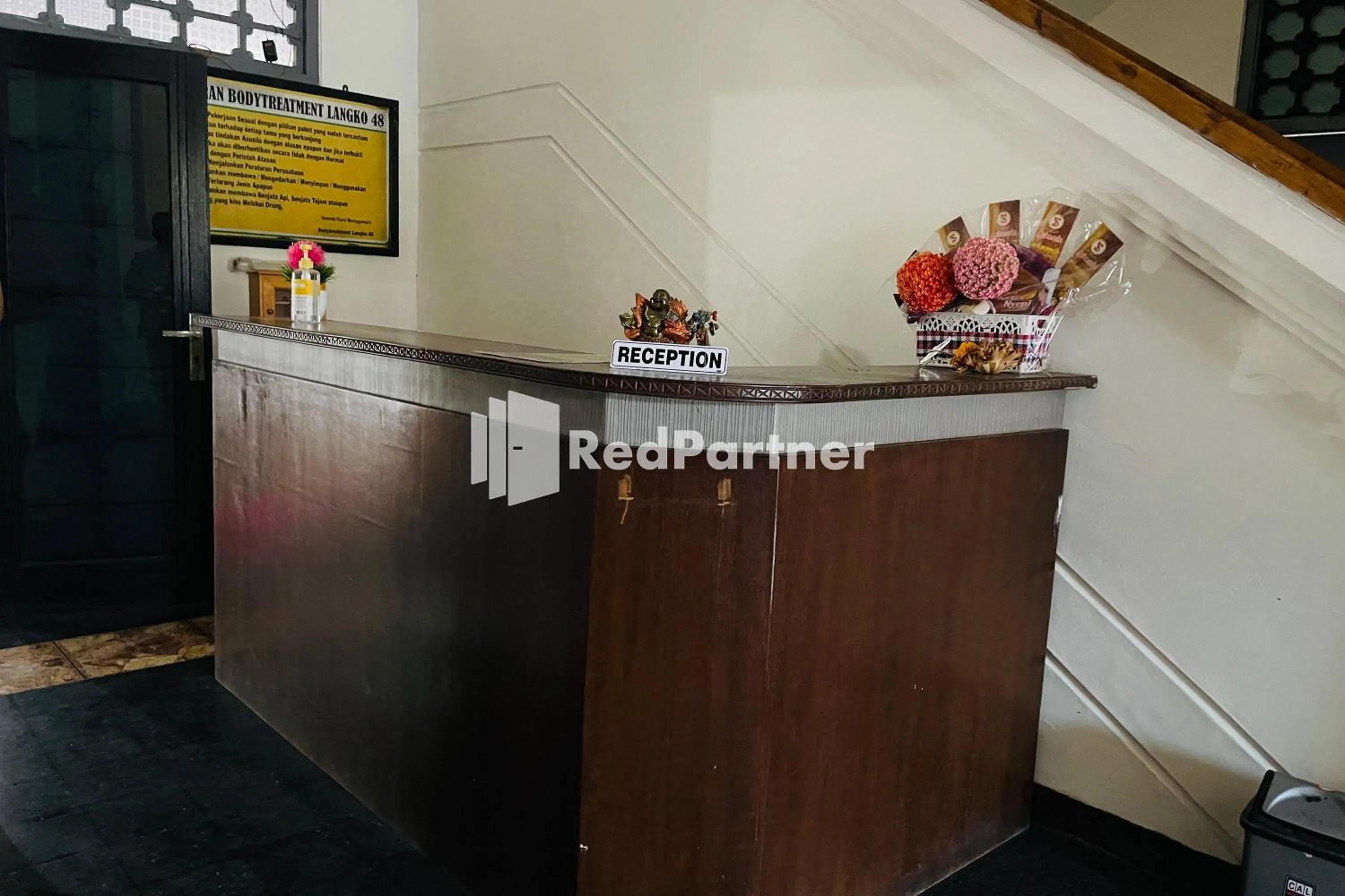 Property logo or sign in Langko 48 RedPartner