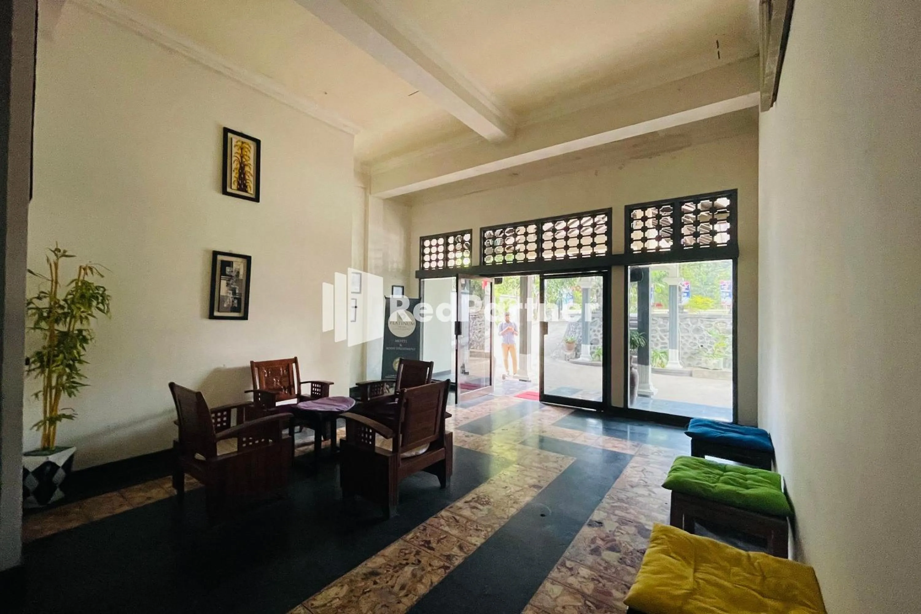 Langko 48 RedPartner