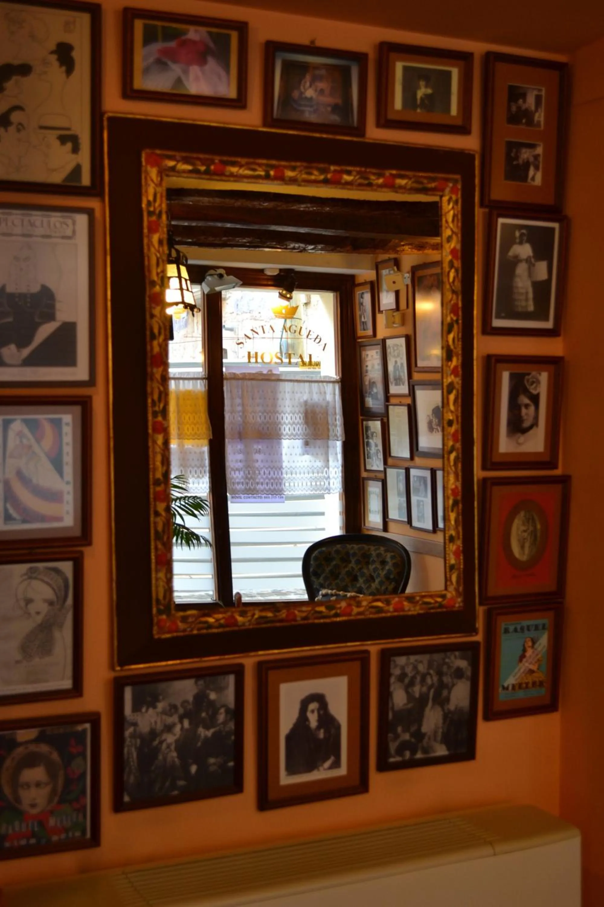 Decorative detail in Hostal Santa Agueda