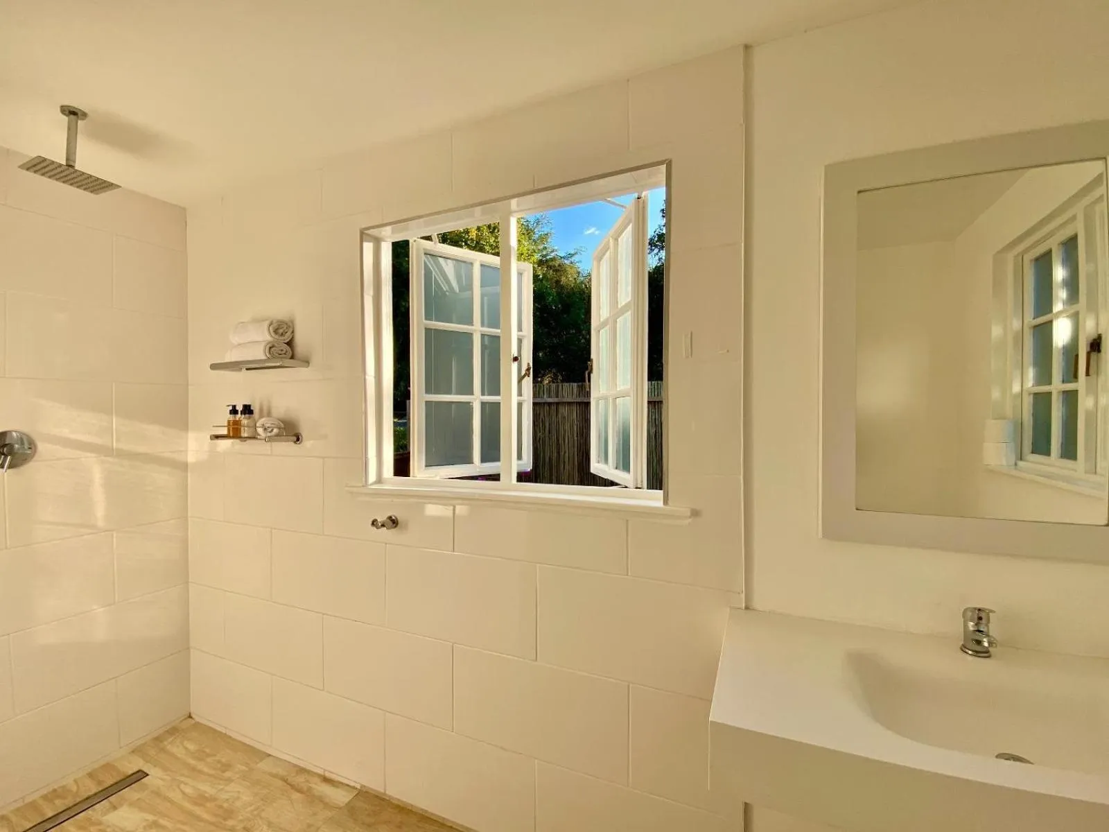 Bathroom in Vida Nova Retreat