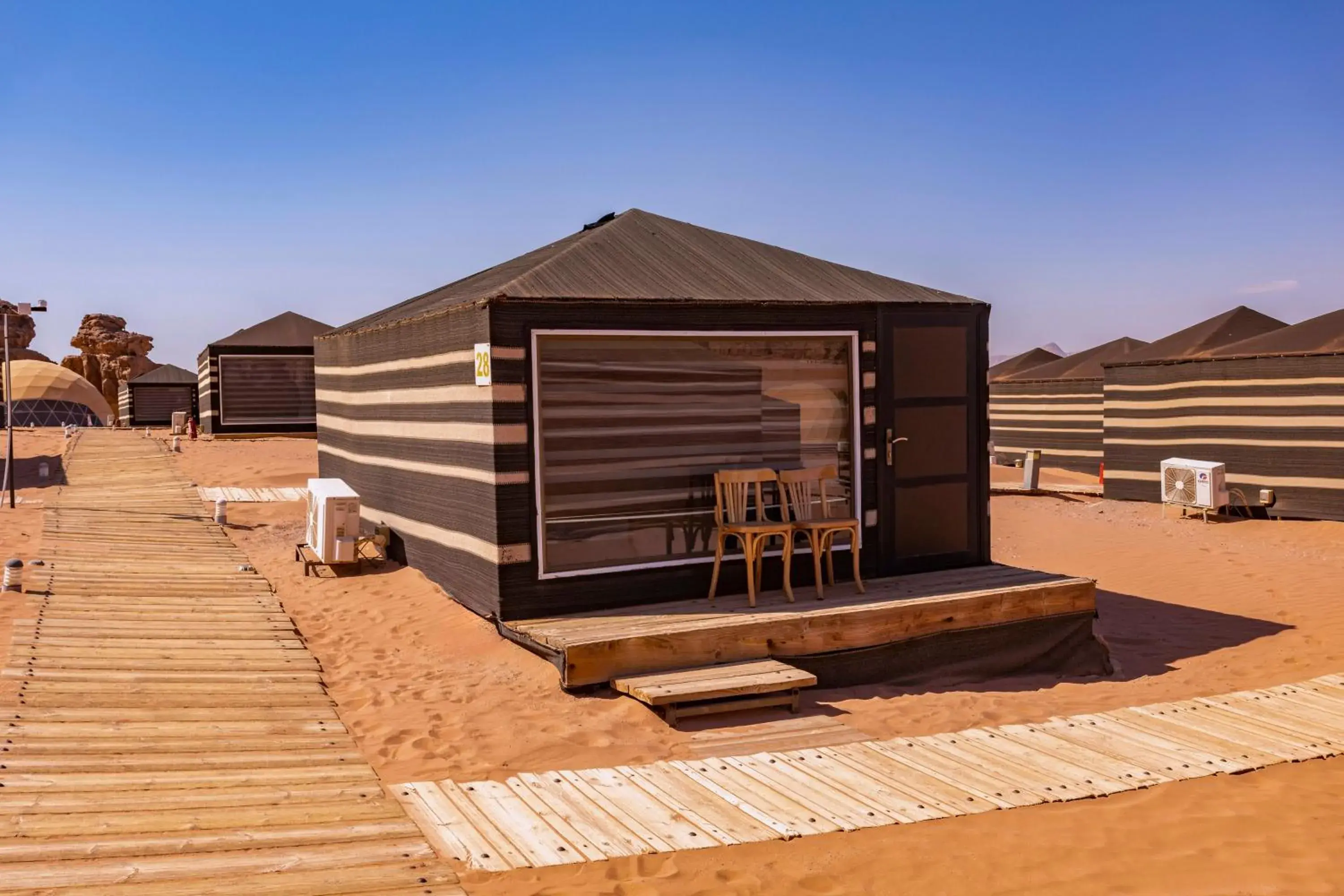 Deluxe Double or Twin Room with Mountain View in SunCity Camp Deluxe Double or Twin Room with Mountain View in SunCity Camp