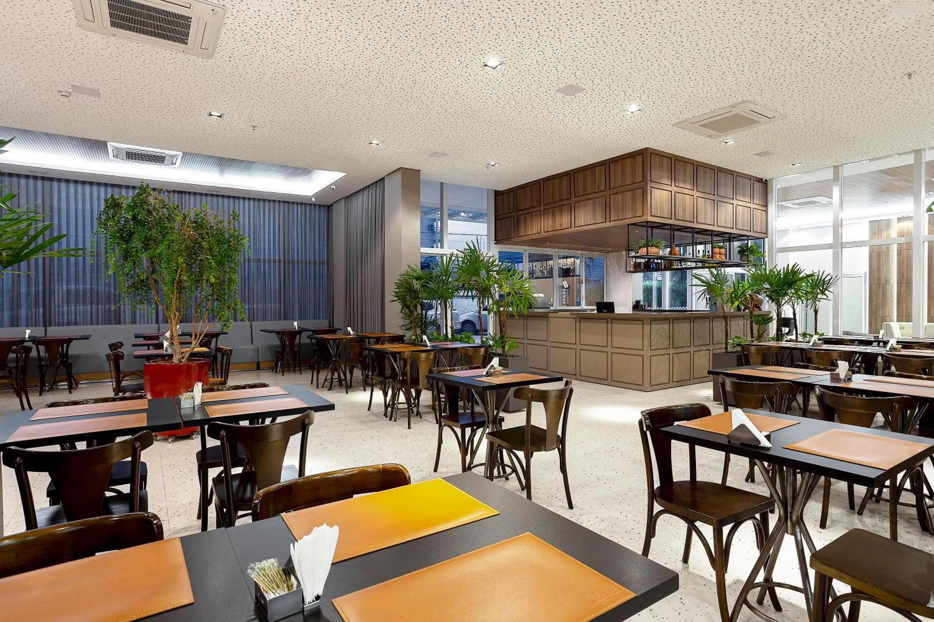 Restaurant/places to eat in Nacional Inn Rondonópolis