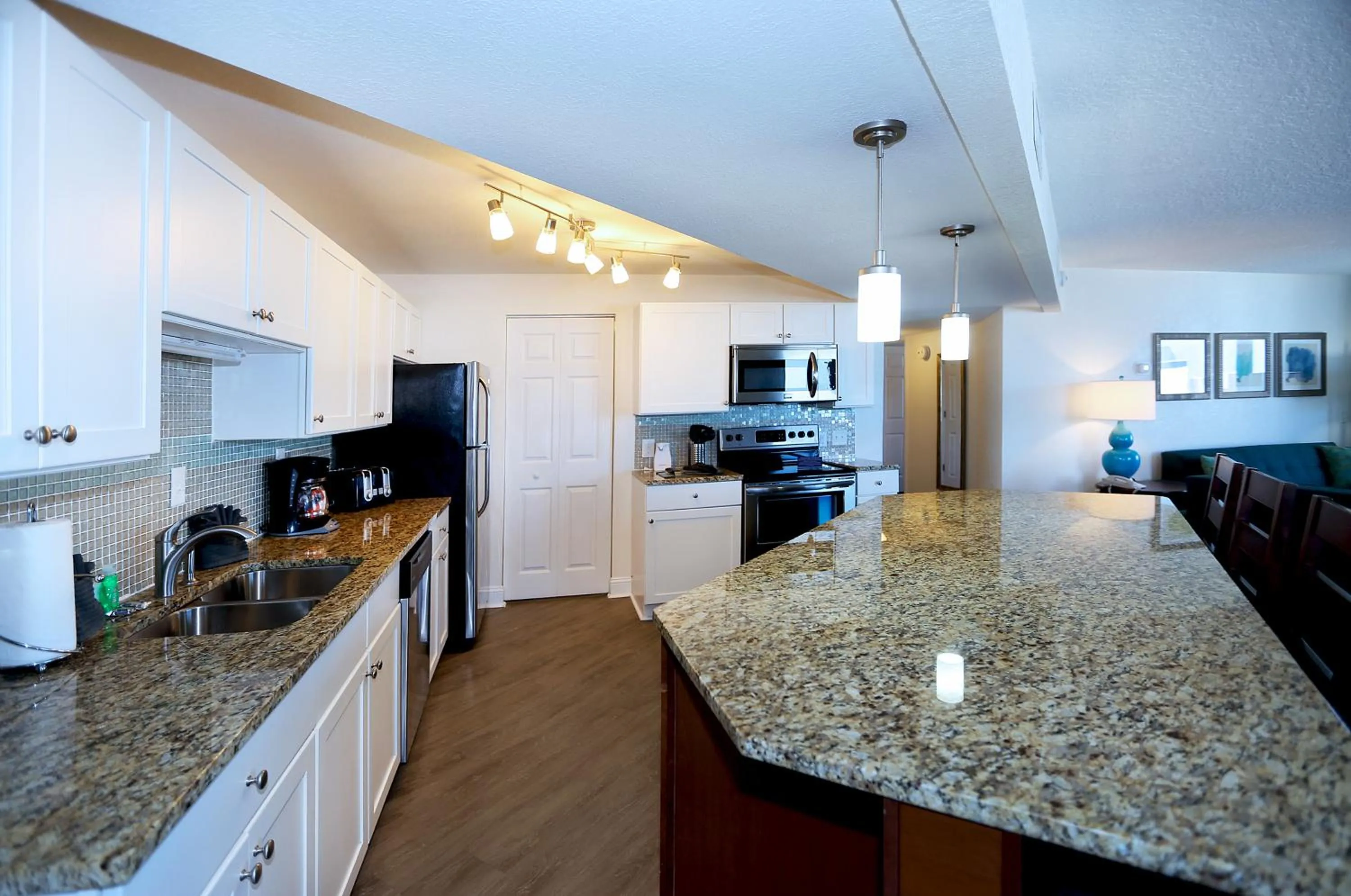 Kitchen or kitchenette in Atlantic Terrace