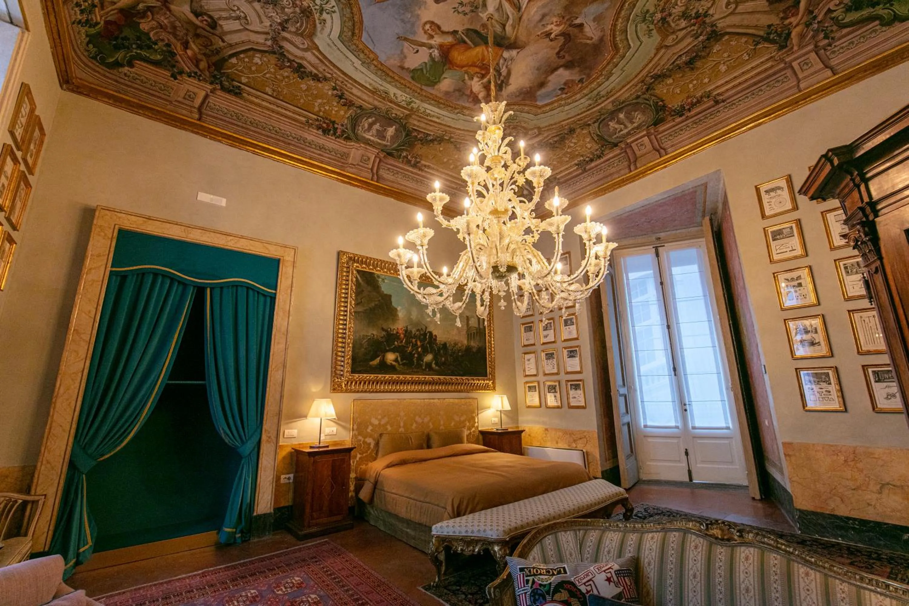 Bed in Palazzo Doria Napoli
