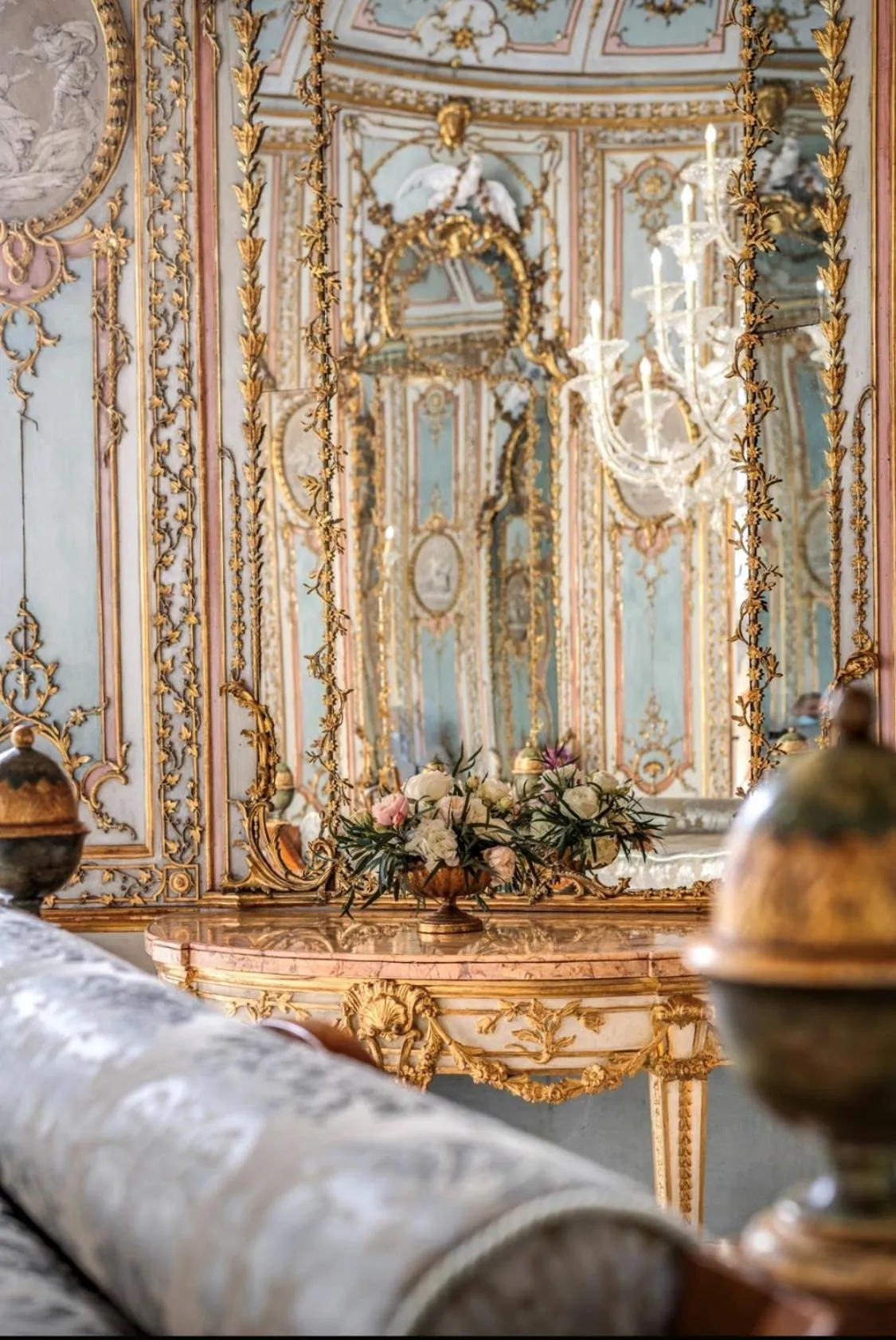 Decorative detail in Palazzo Doria Napoli