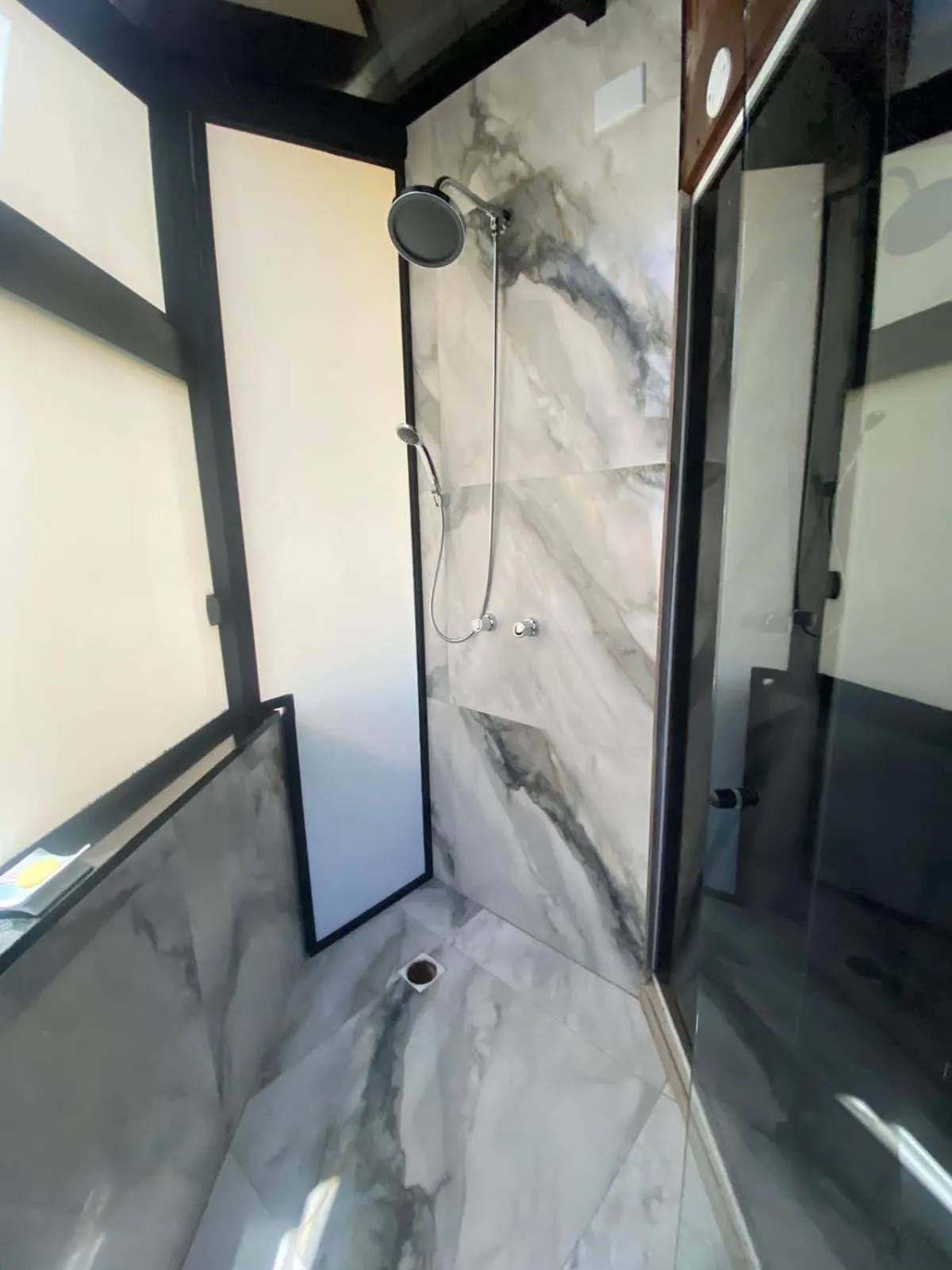 Shower in FIKA Residence