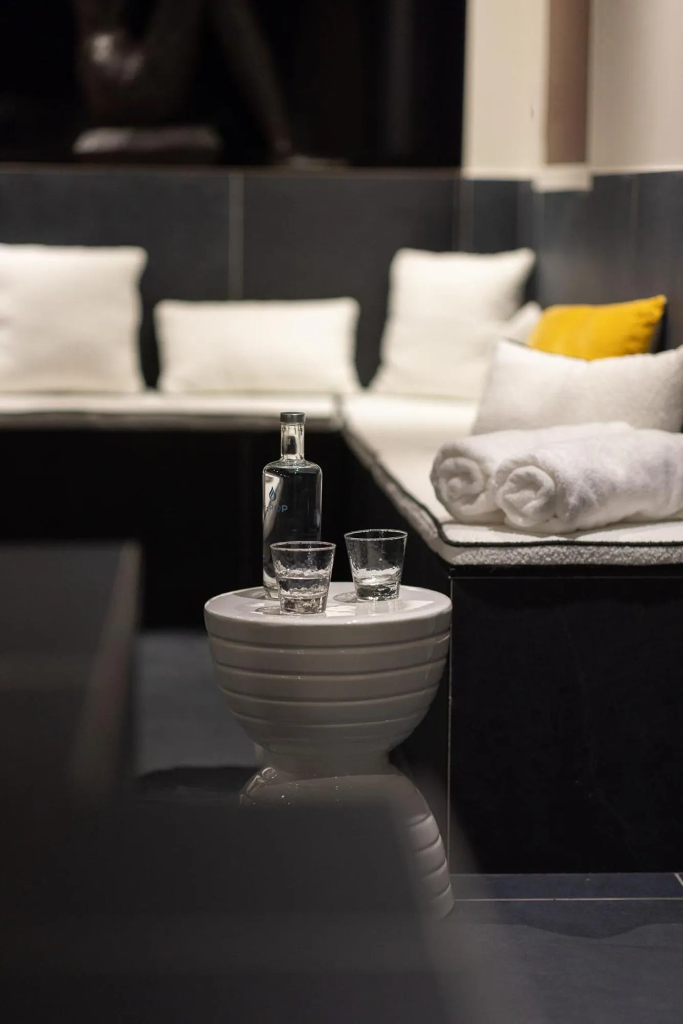 Spa and wellness centre/facilities, Bed in Hôtel & SPA Le Chêne Vert