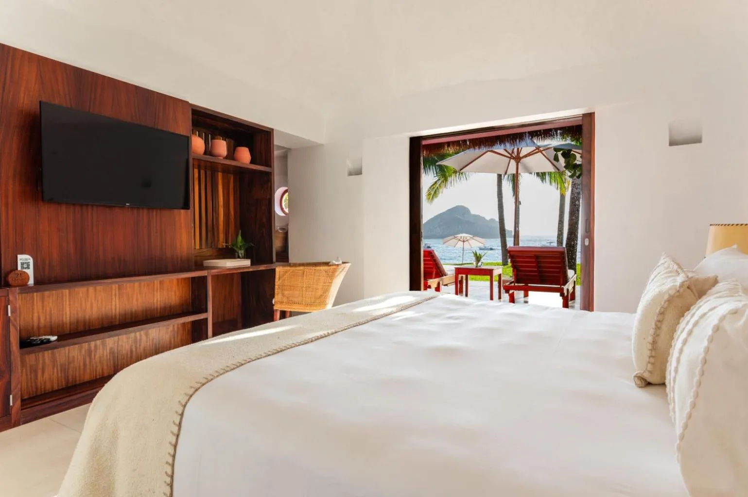 Bedroom, Bed in Playa Rosa Bungalows Careyes