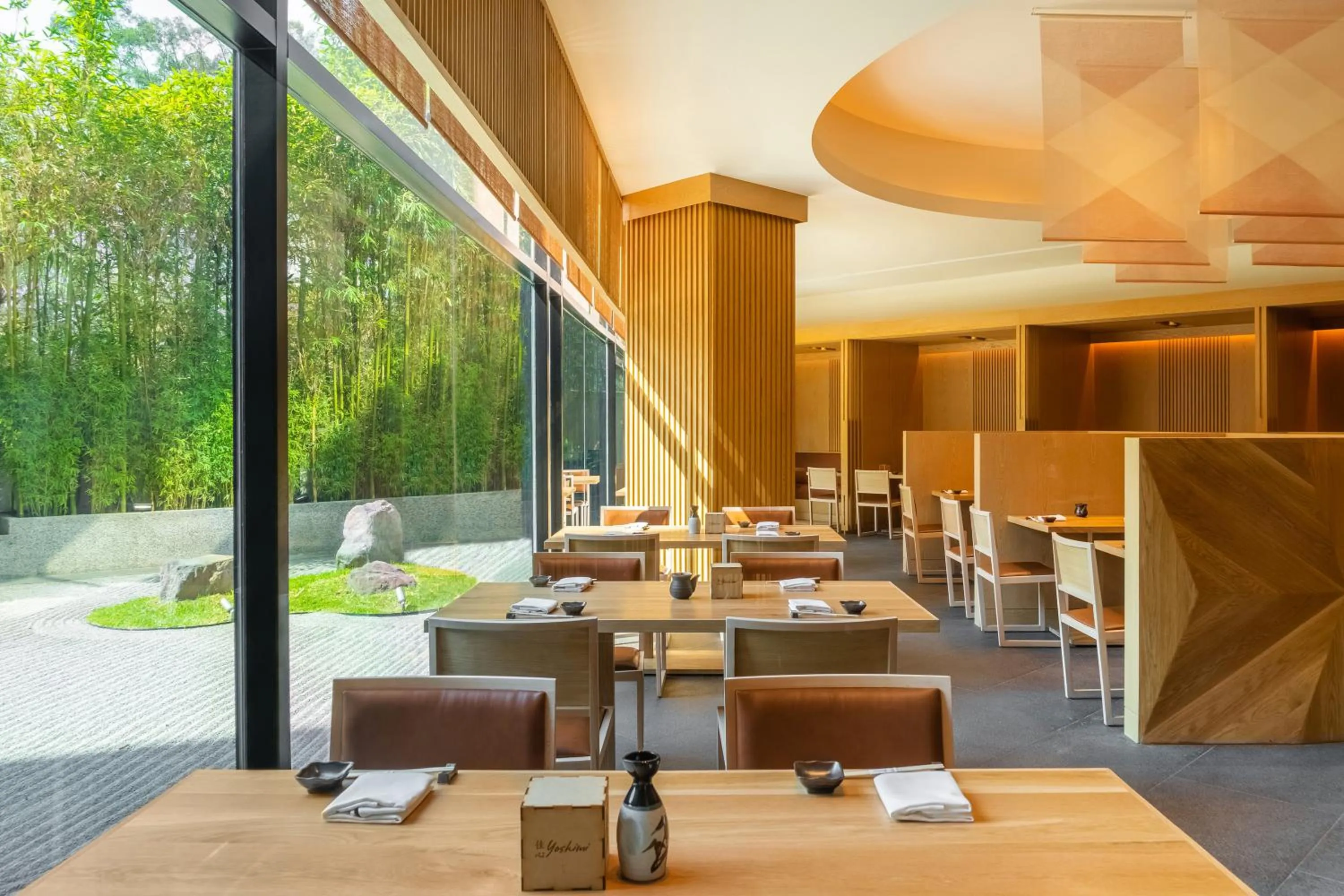 Restaurant/places to eat in Hyatt Regency Mexico City