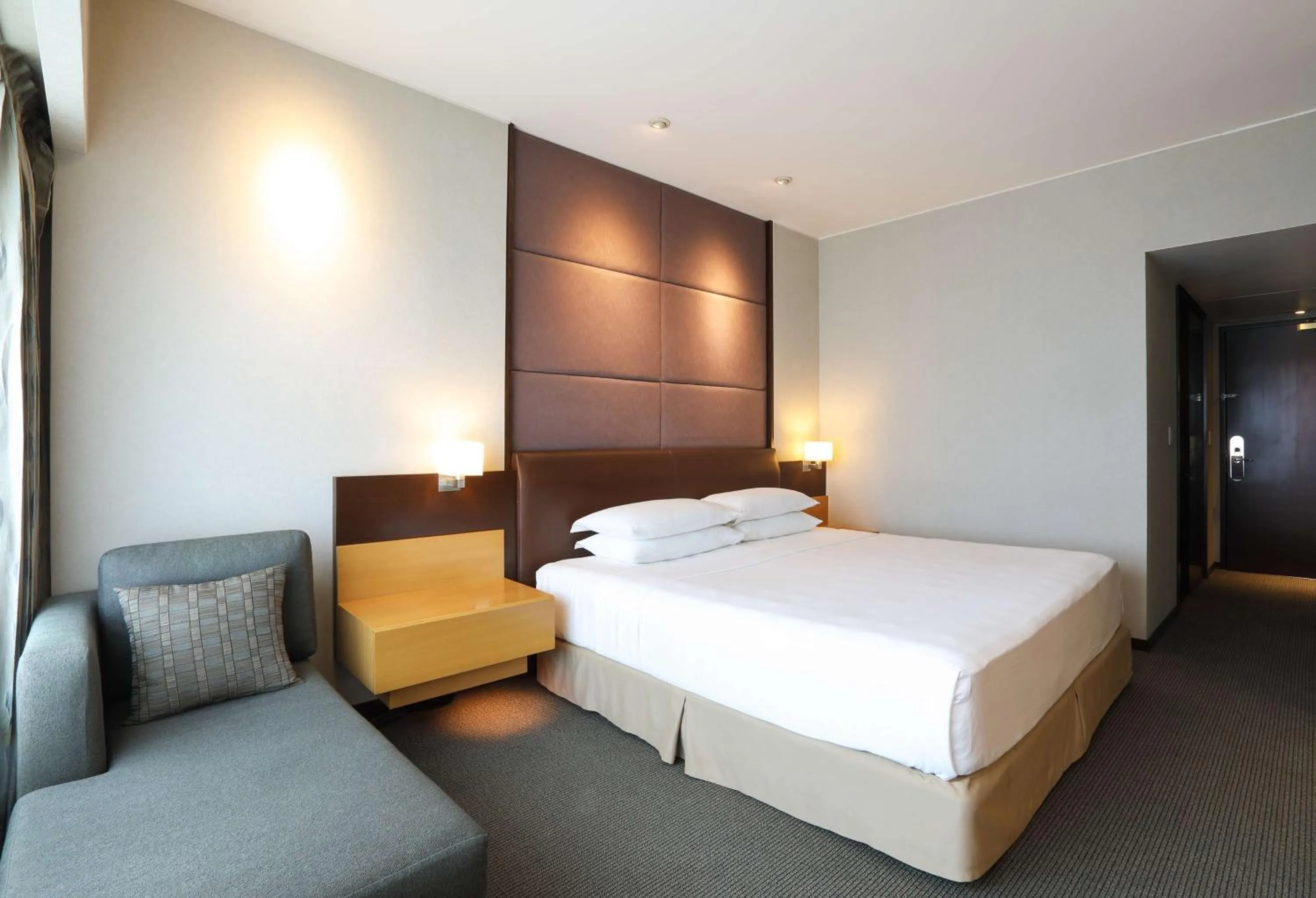 Bedroom, Bed in Hyatt Regency Mexico City