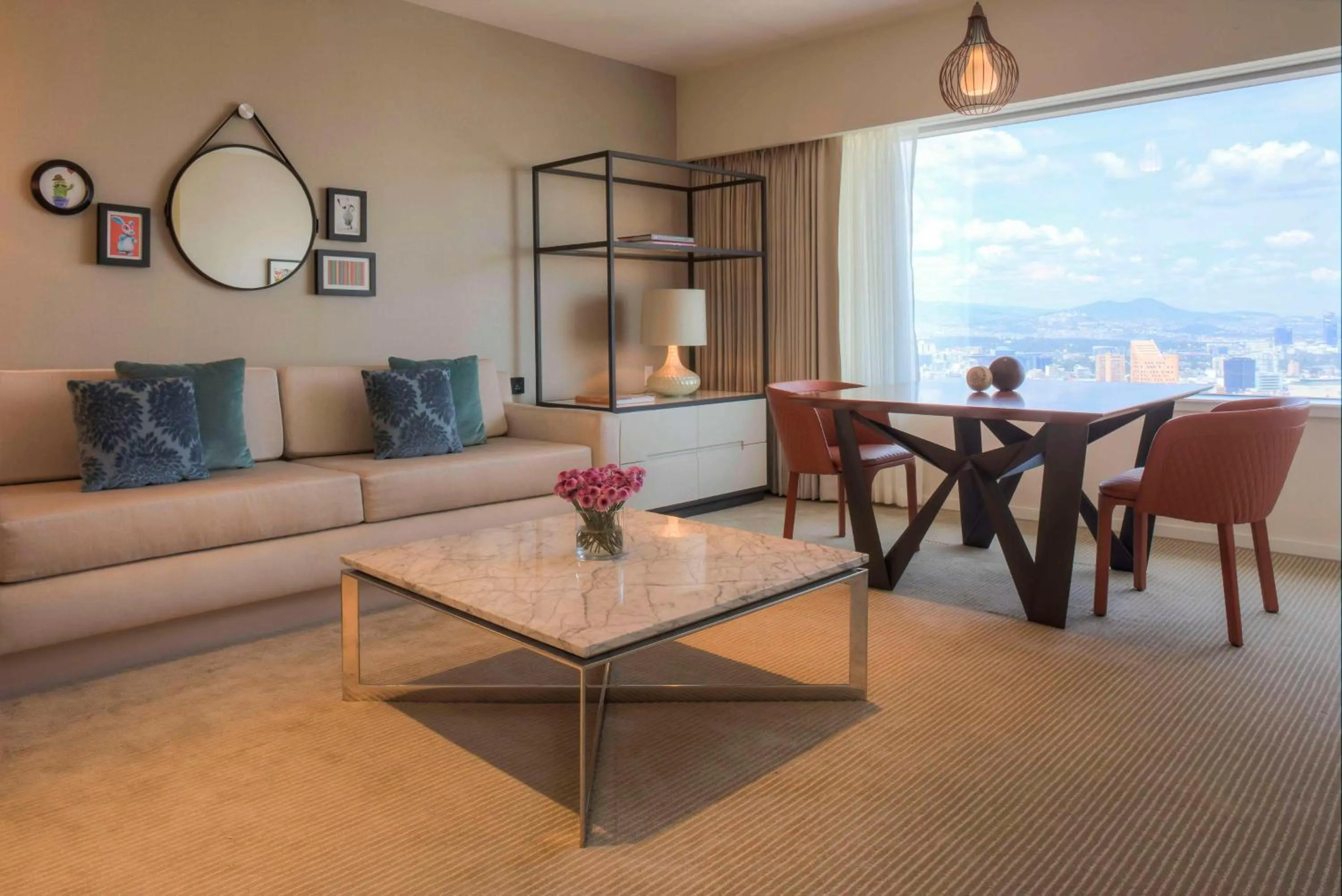 Photo of the whole room in Hyatt Regency Mexico City