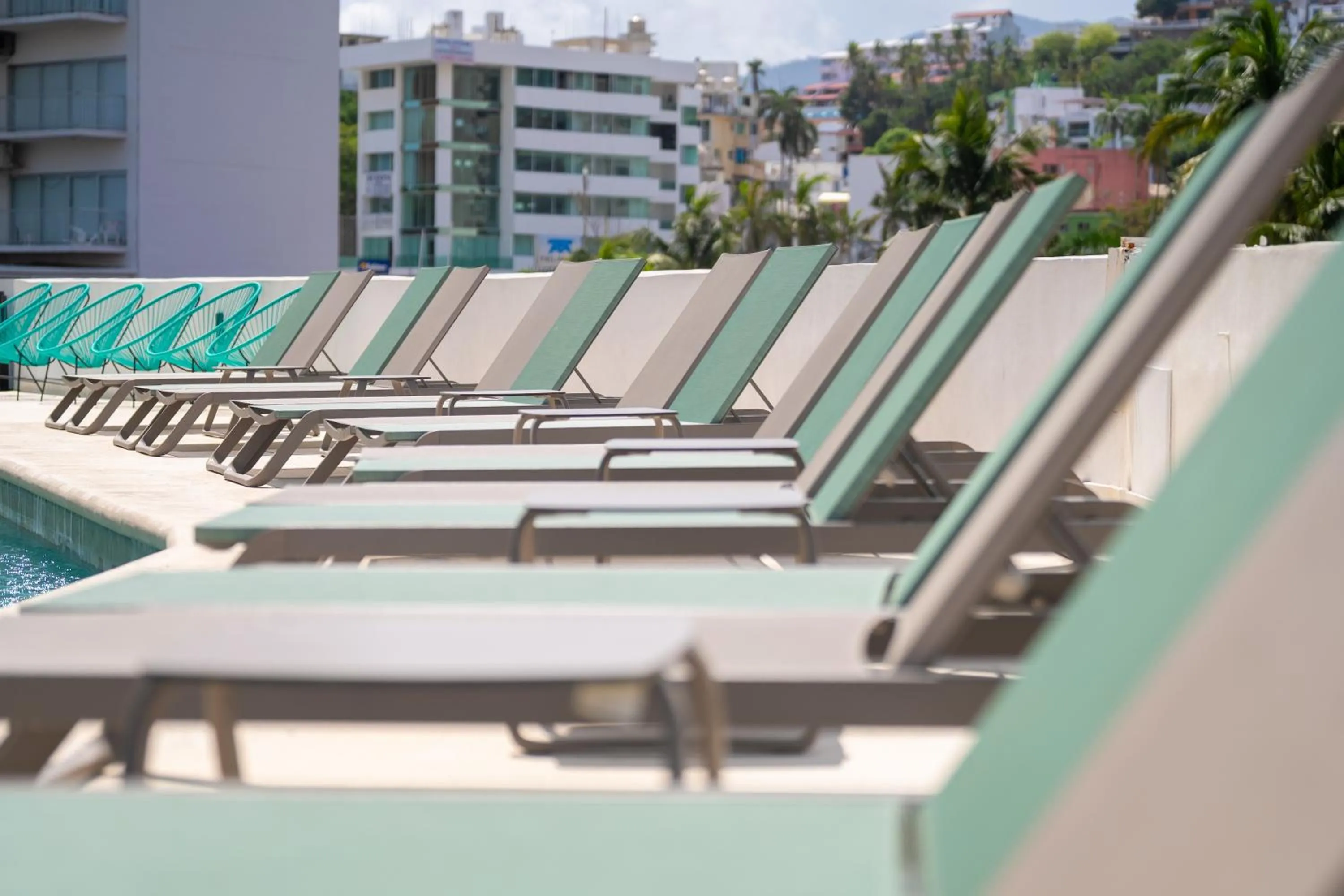 sunbed in Hotel Amares Acapulco