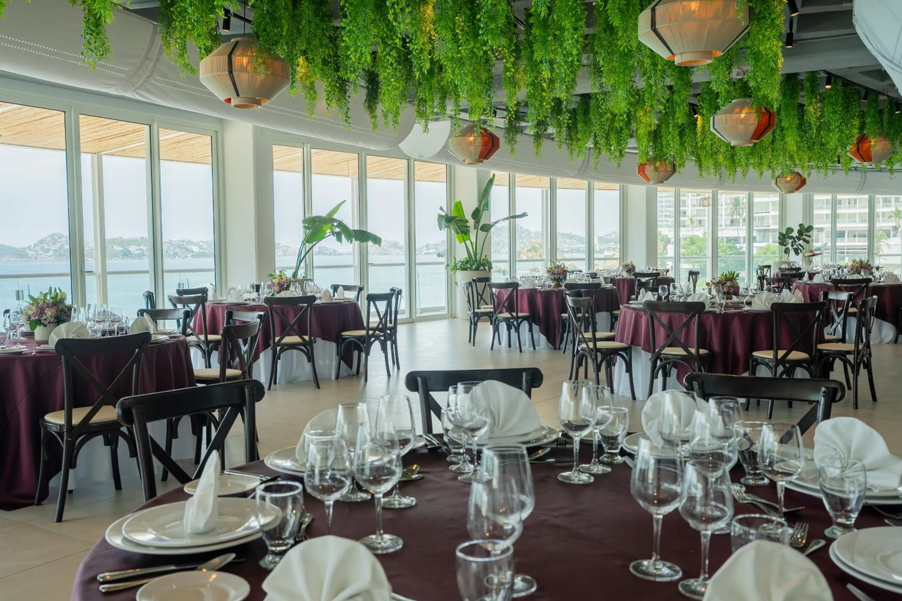 Restaurant/places to eat in Hotel Amares Acapulco