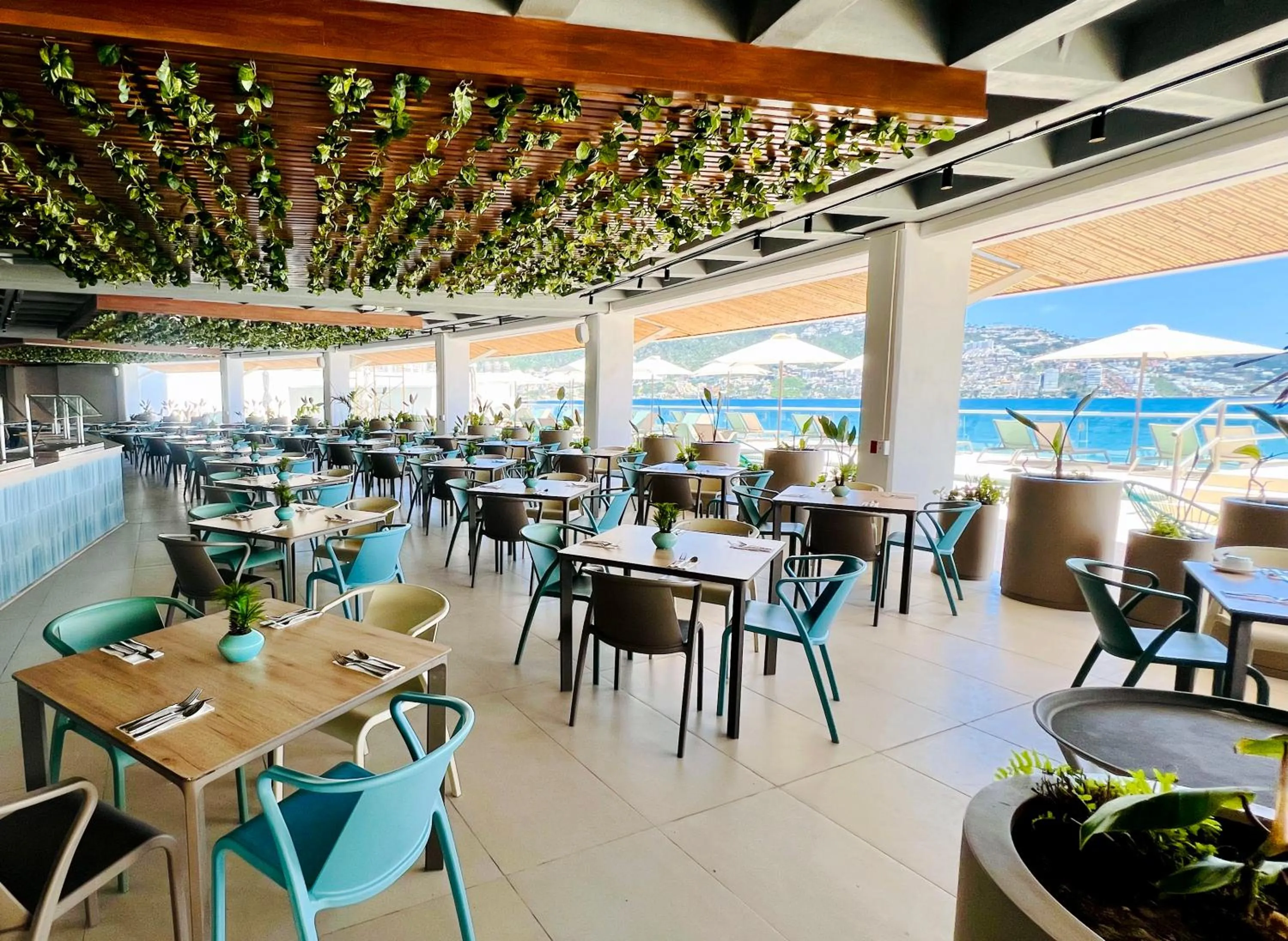 Restaurant/places to eat in Hotel Amares Acapulco