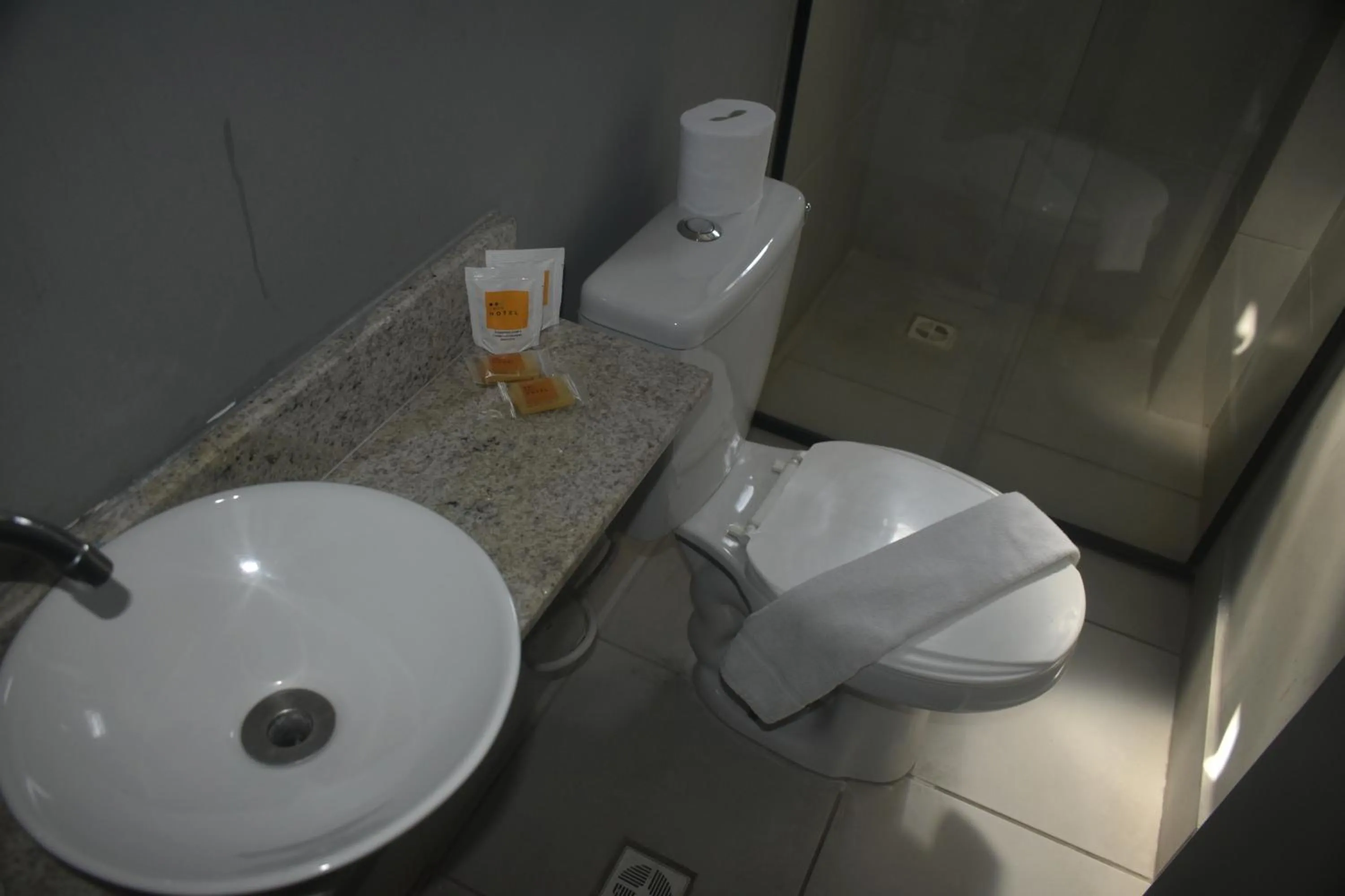 Toilet in Unity Hotel - Vila Mariana SP