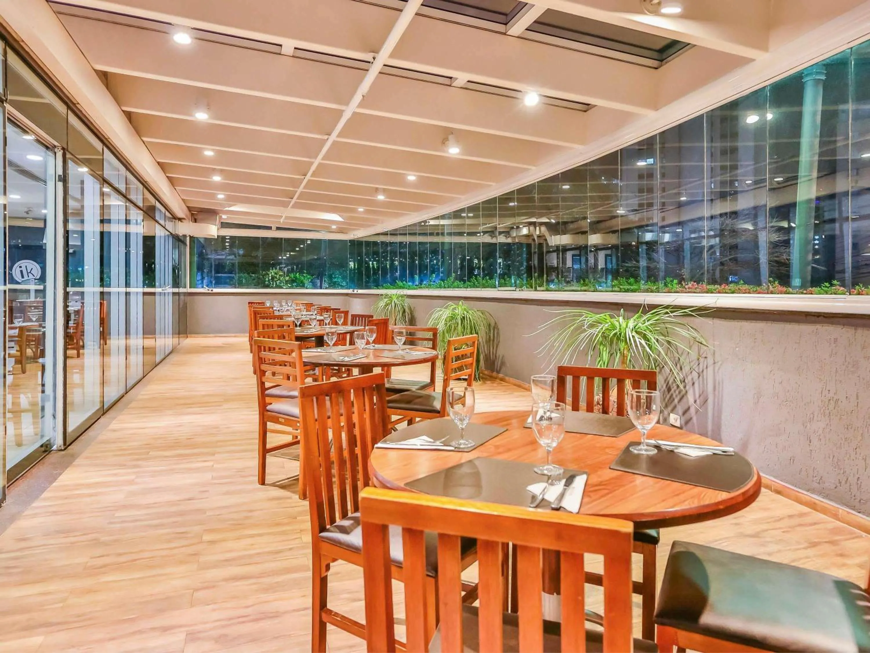 Restaurant/places to eat in ibis Sao Paulo Congonhas