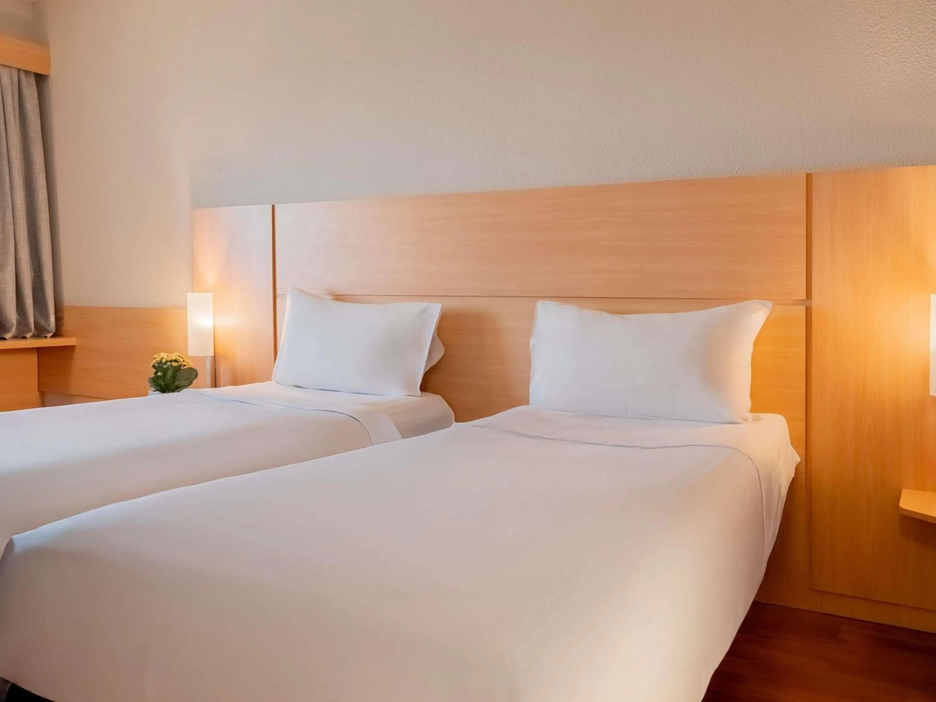 Bedroom, Bed in ibis Sao Paulo Congonhas