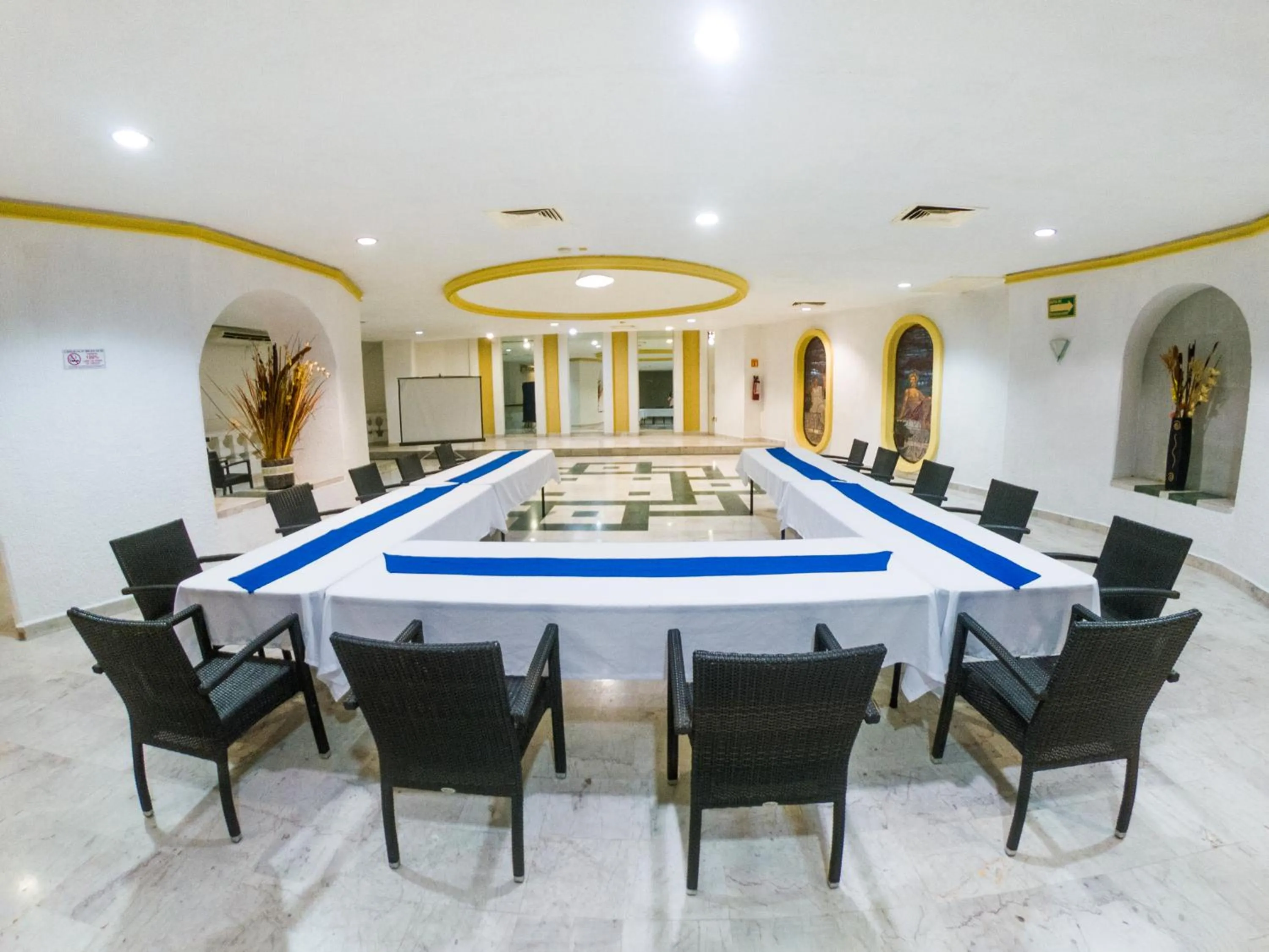 Meeting/conference room in Romano Palace