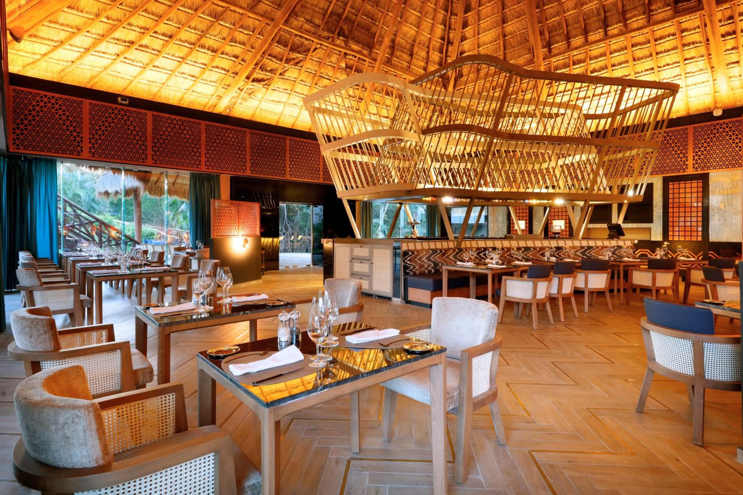 Restaurant/places to eat in TRS Yucatan Hotel - Adults Only