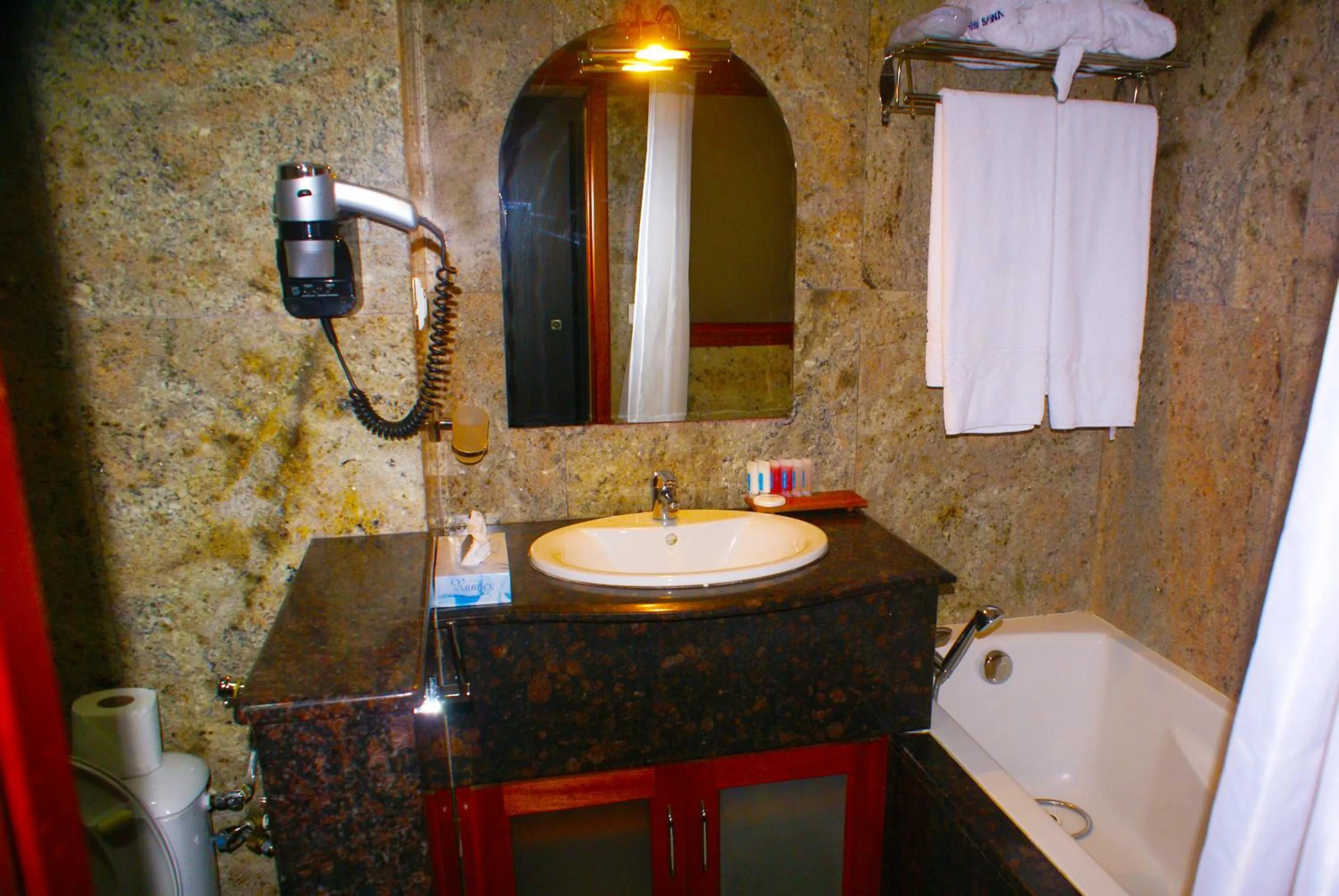 Bathroom in Hôtel Sawa