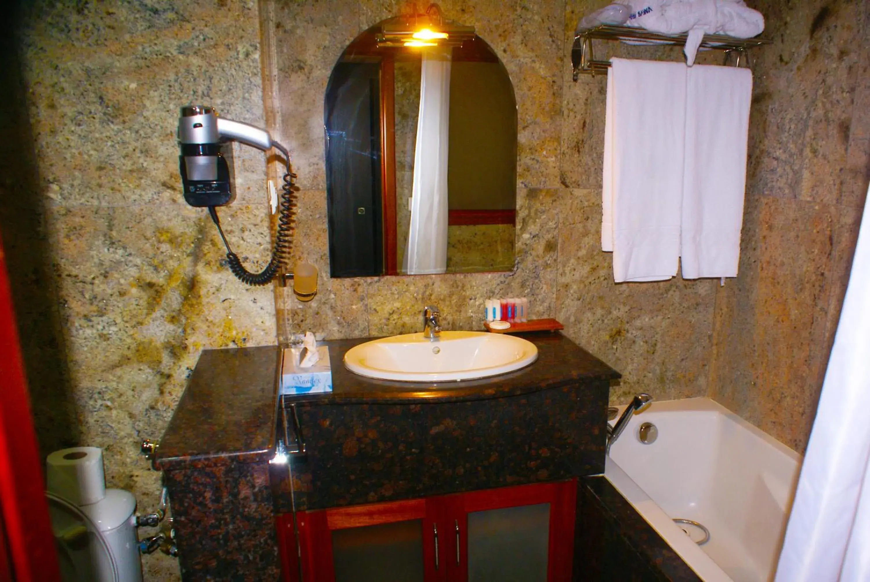 Prestige Double Room with Pool View - single occupancy in Hôtel Sawa Prestige Double Room with Pool View - single occupancy in Hôtel Sawa