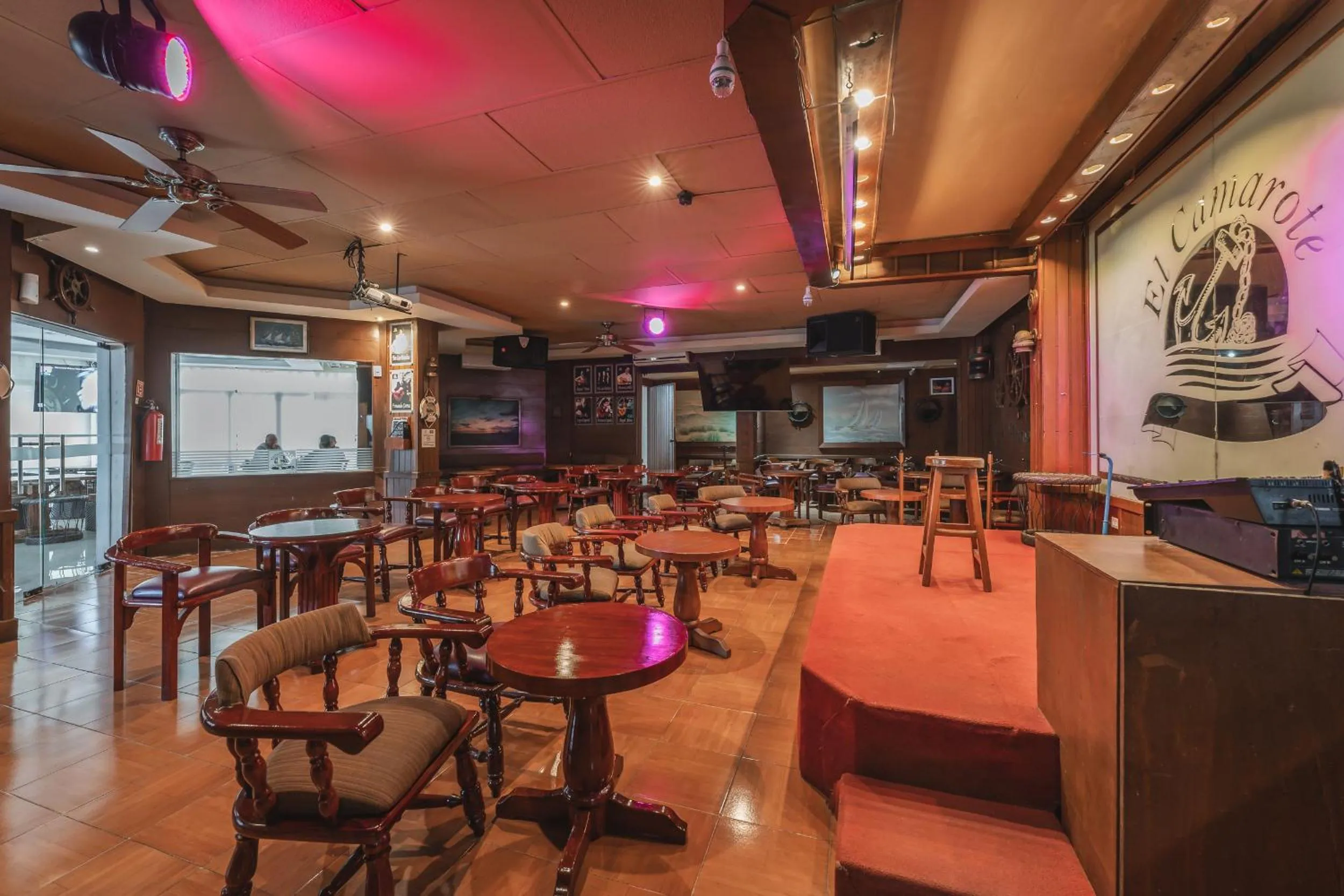 Restaurant/places to eat in Hotel Plaza Kokai Cancún