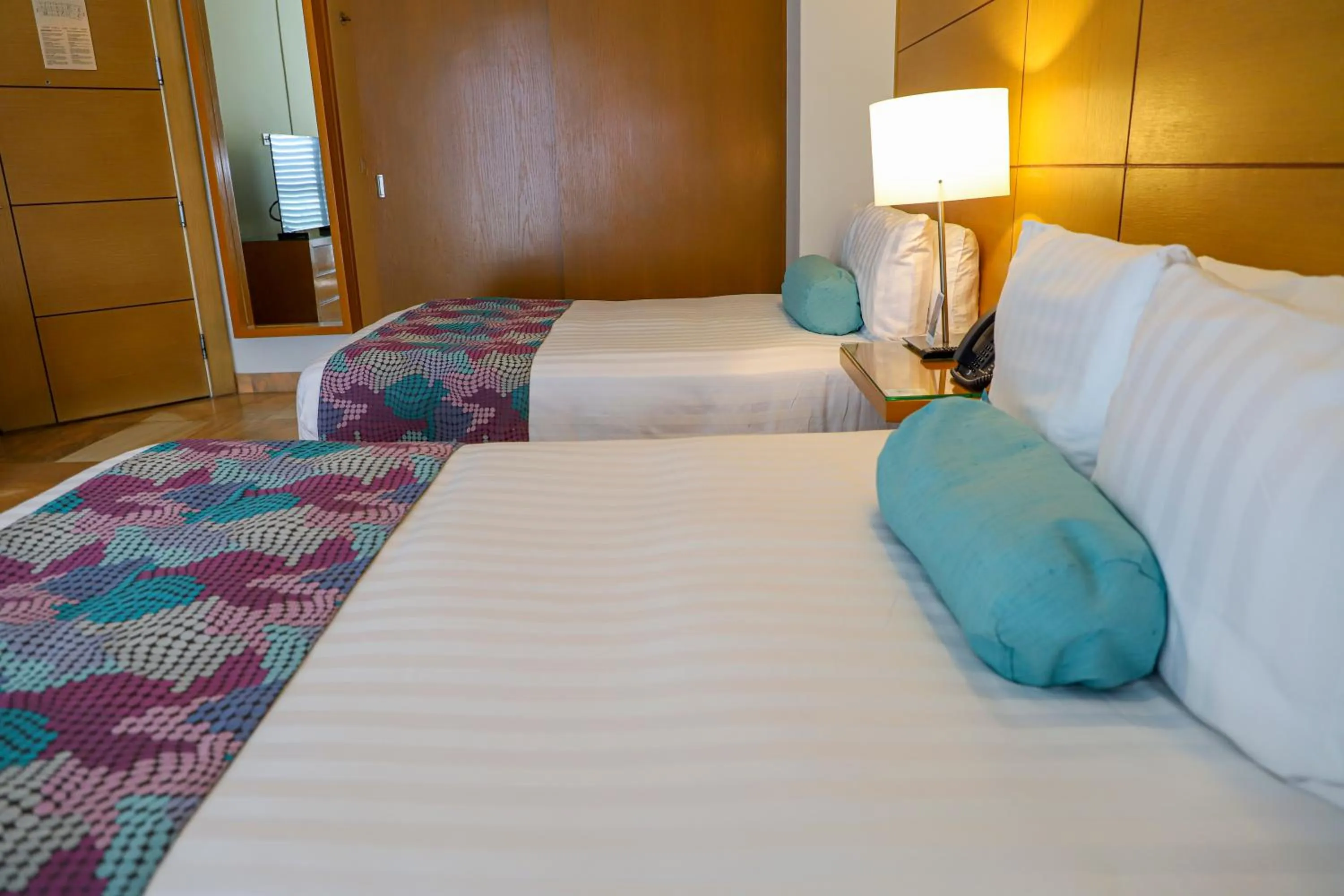 Bed in Palacio Mundo Imperial Riviera Diamante Acapulco