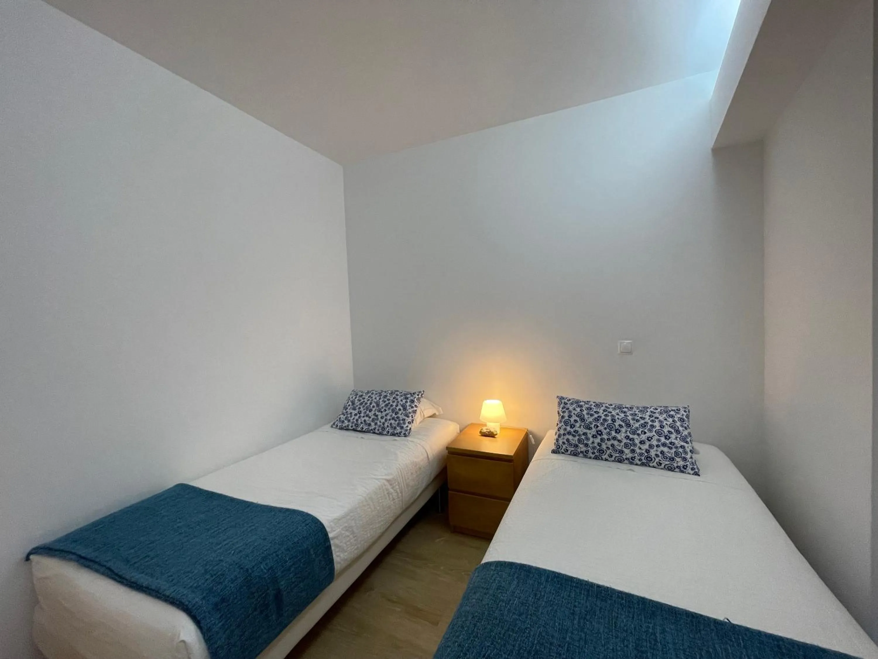 Bedroom, Bed in Born To Stay In Milfontes