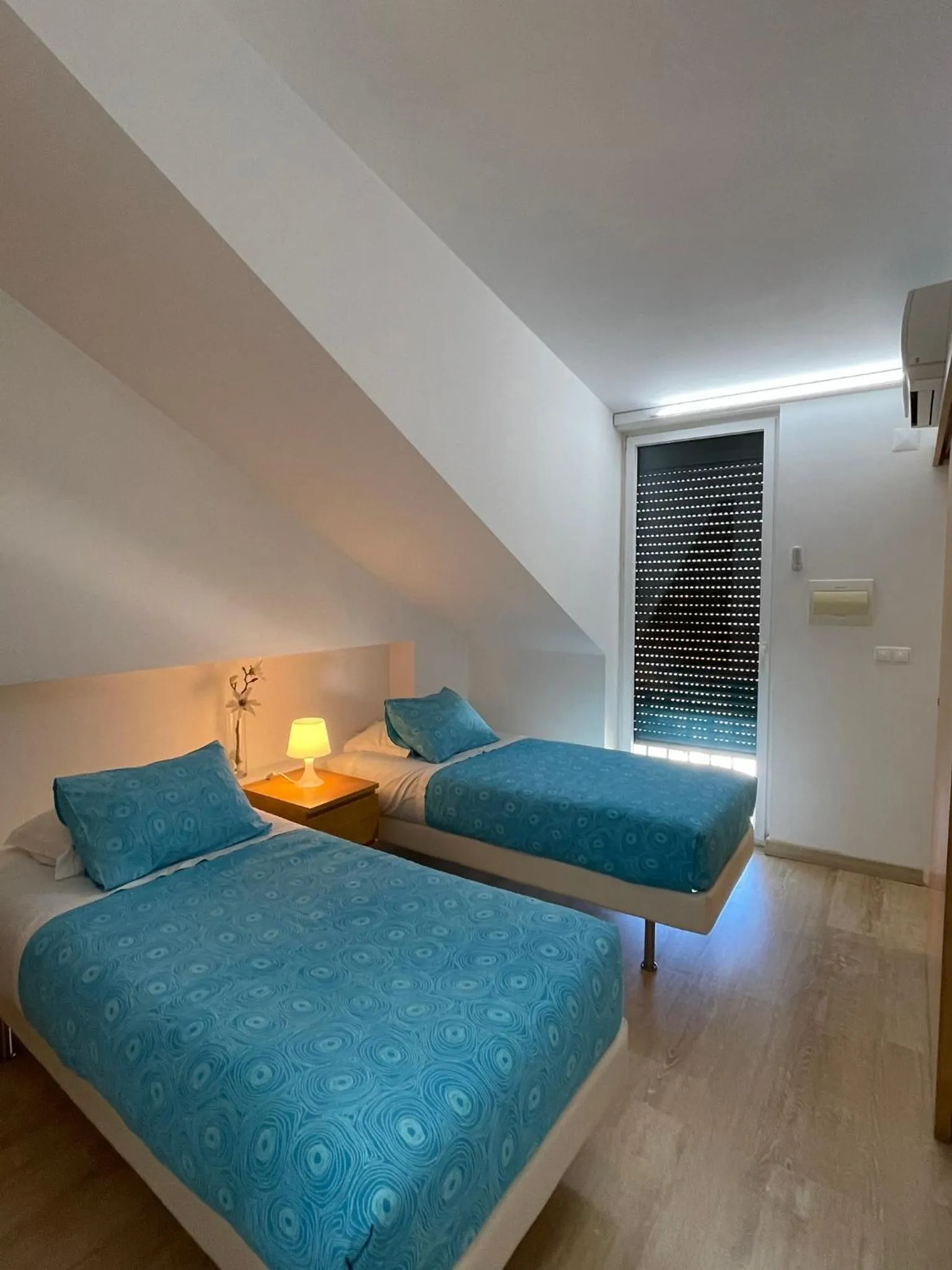 Bed in Born To Stay In Milfontes