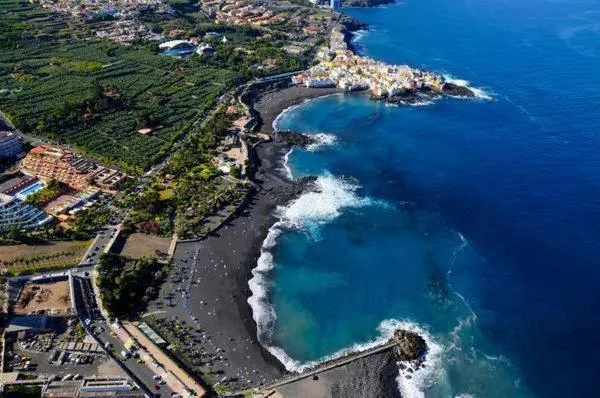 Beach in Apartamentos Bahia Playa