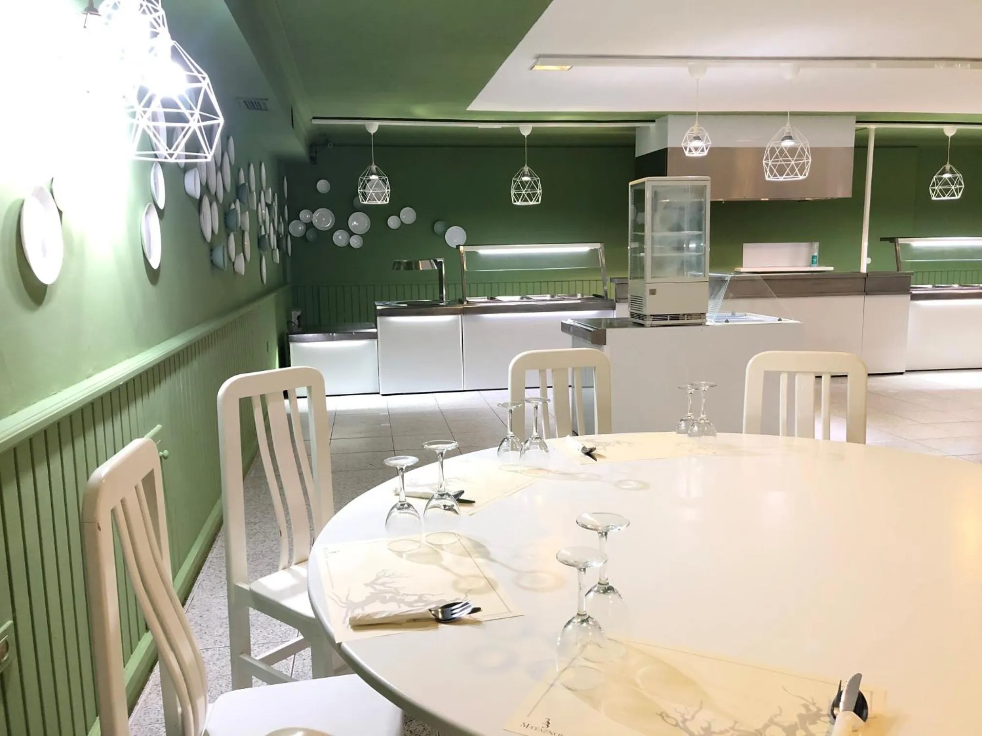 Meals in Apartamentos Bahia Playa