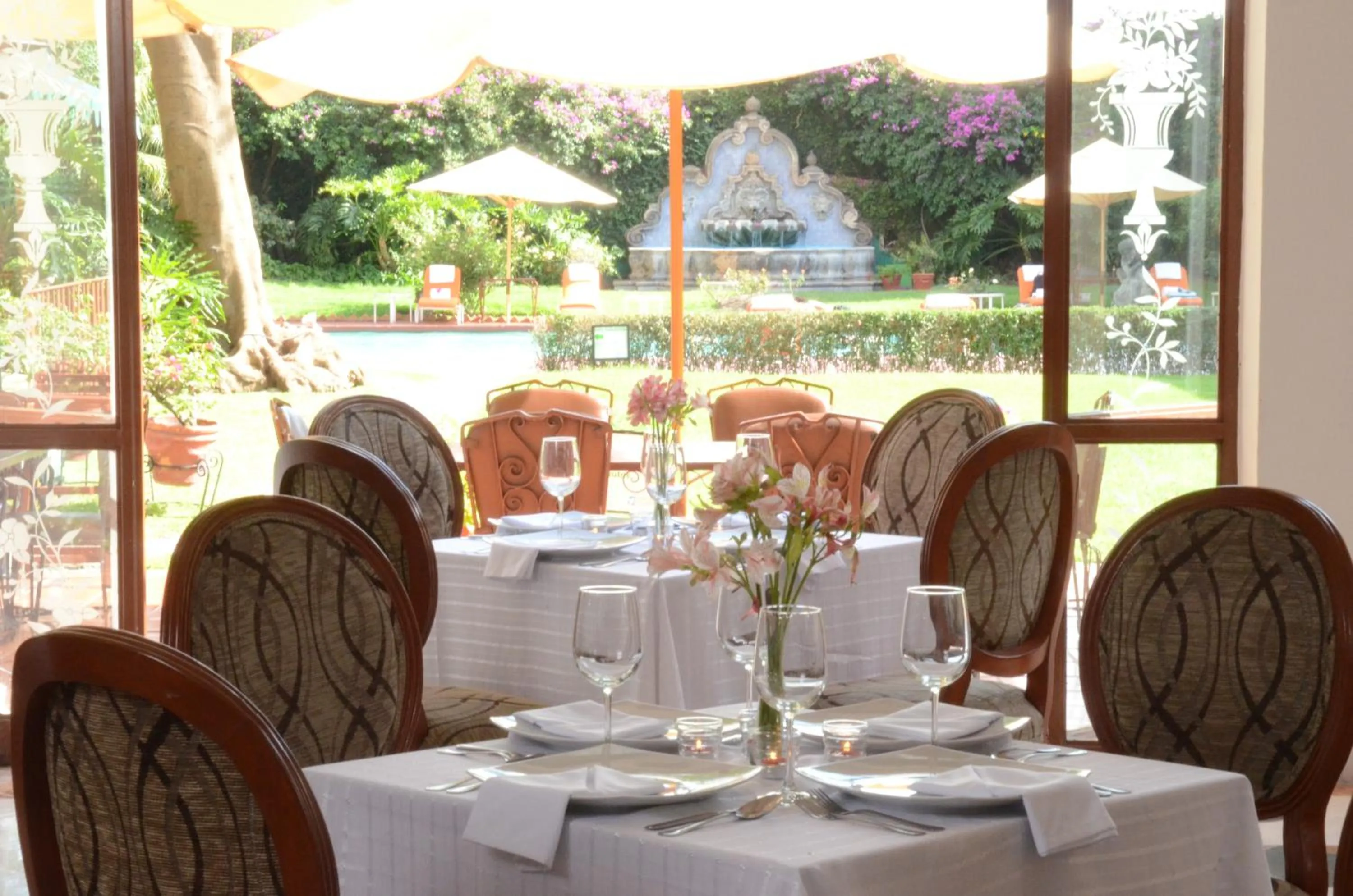 Restaurant/places to eat in Mision Guadalajara Centro Historico