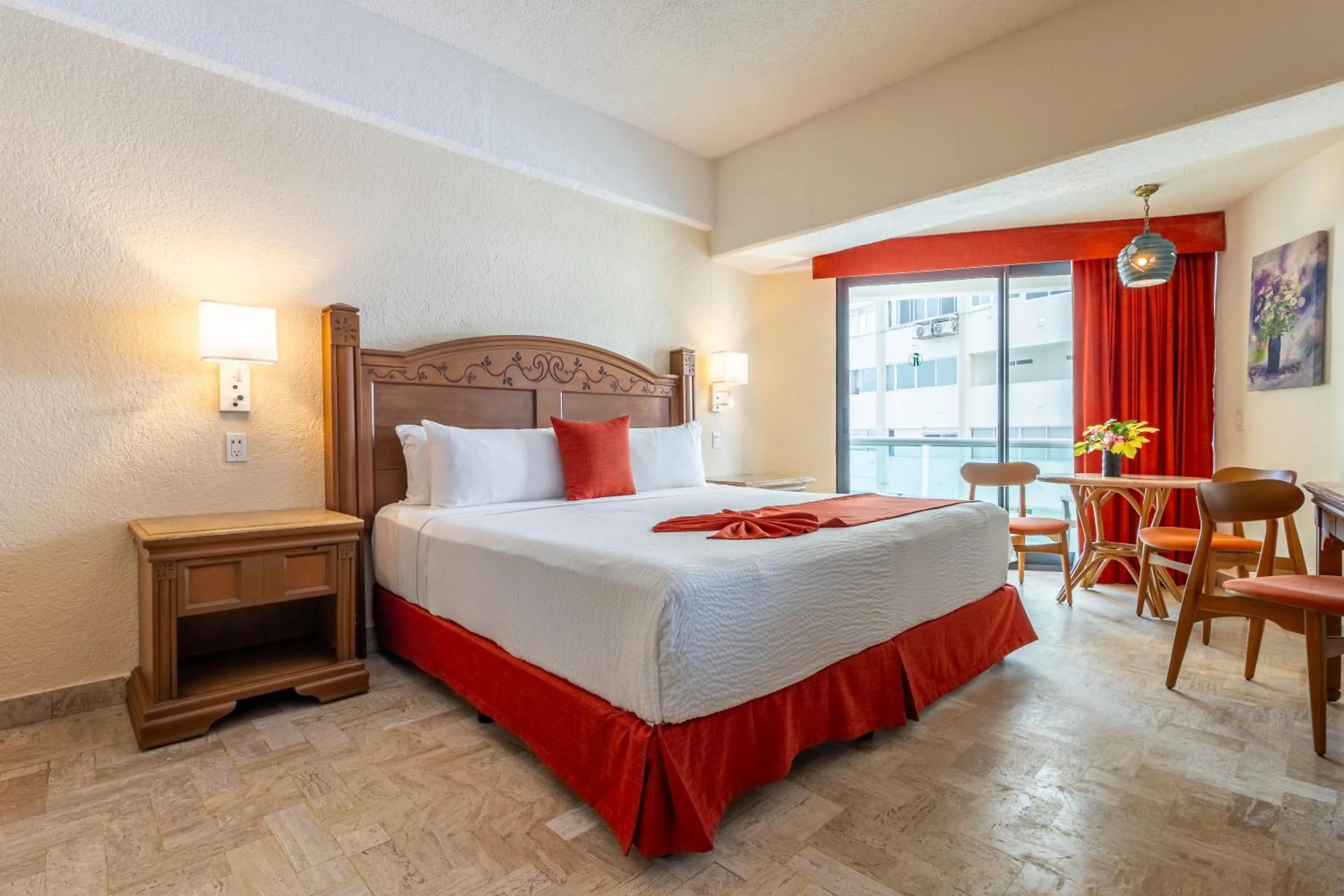 Photo of the whole room, Bed in Copacabana Beach Hotel Acapulco