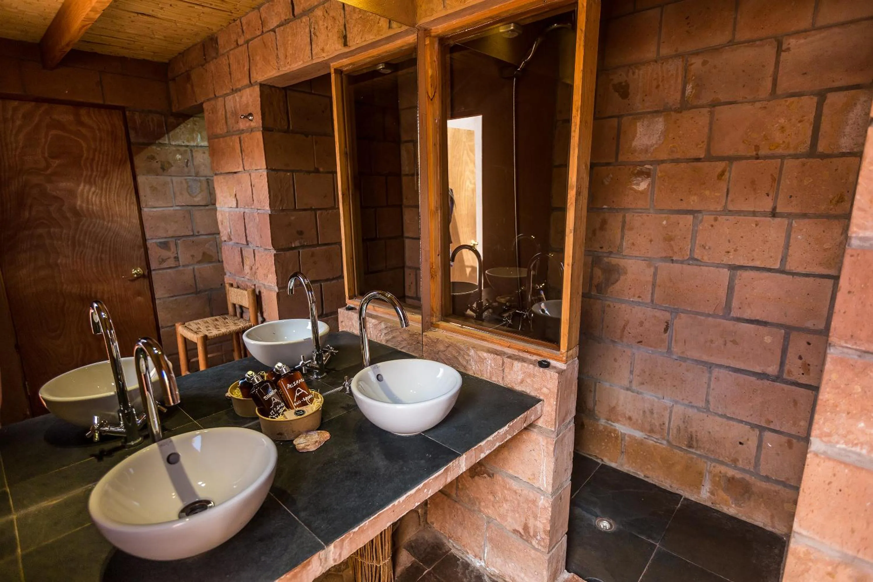Bathroom in Eco-Lodge El Andinista