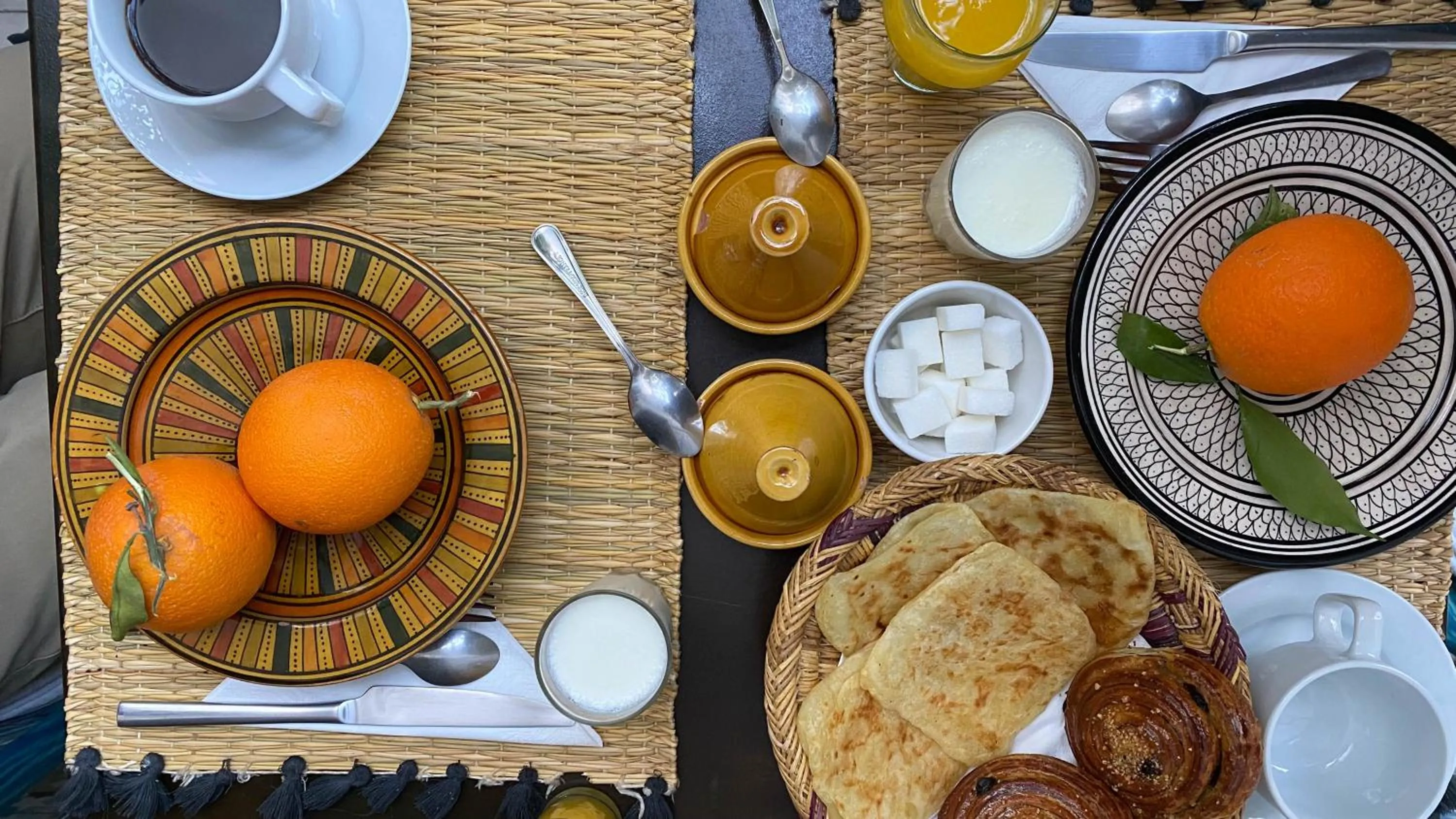 Breakfast in Riad Yamina52