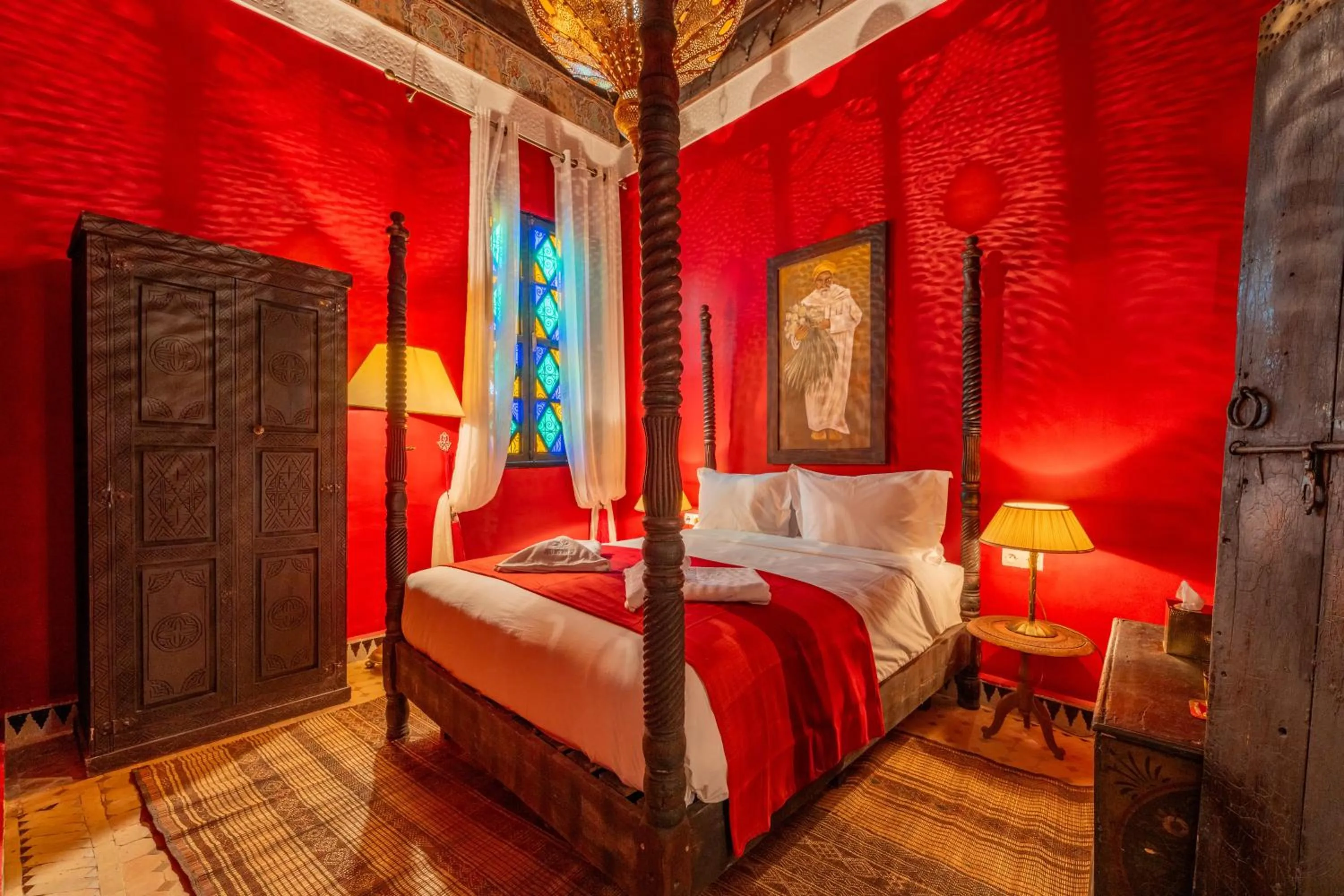 Photo of the whole room, Bed in Riad Yamina52