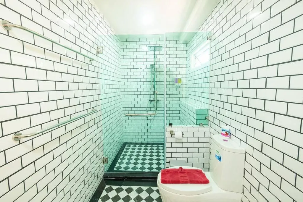 Exquisite Pool Villa J - Pattaya Pool Villa