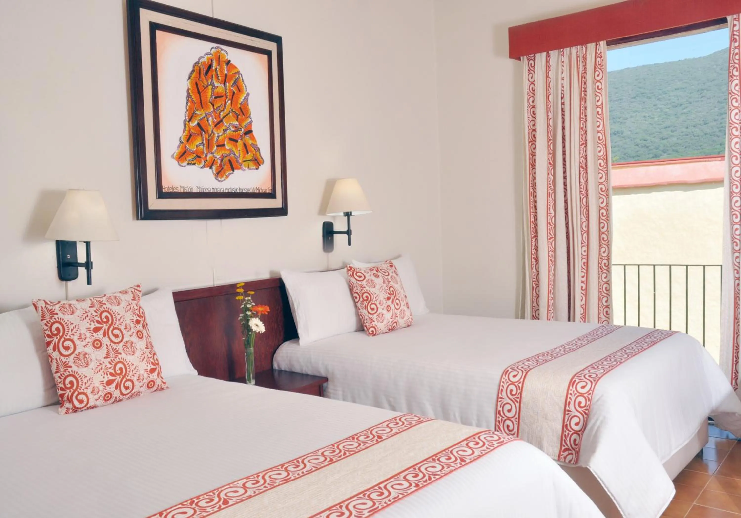 Photo of the whole room in Mision Jalpan