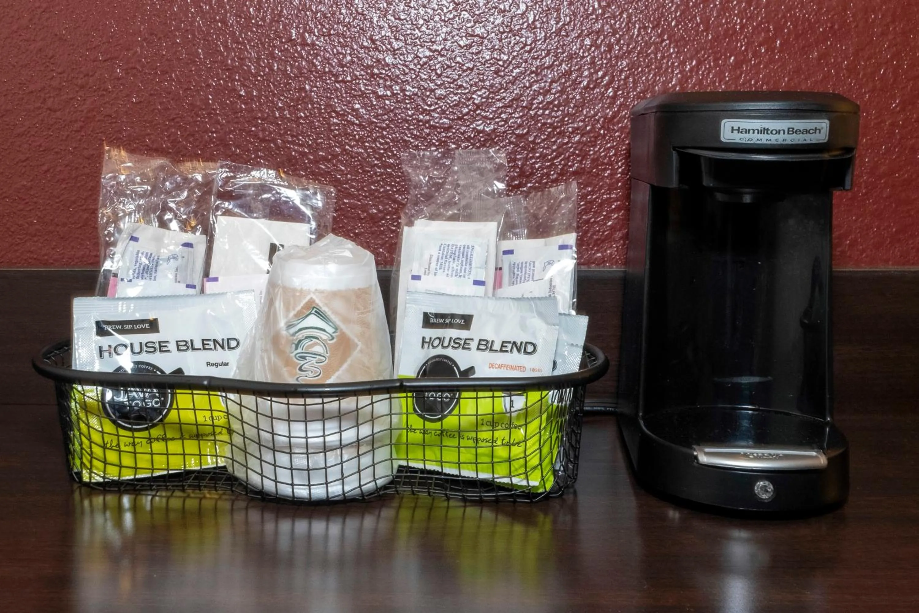 Bedroom in Red Roof Inn St Robert Ft Leonard Wood