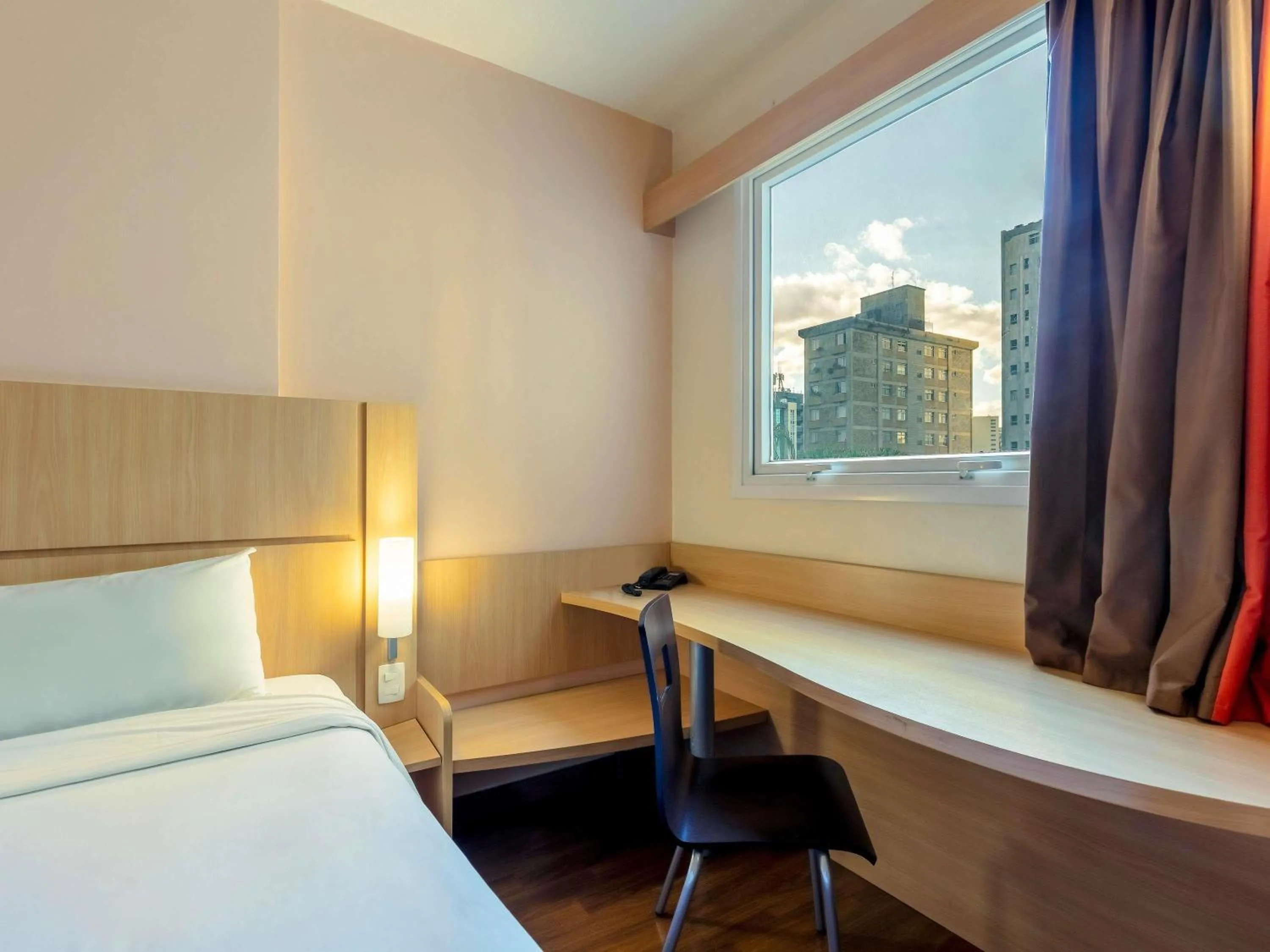 Bedroom, Bed in ibis BH Afonso Pena Savassi